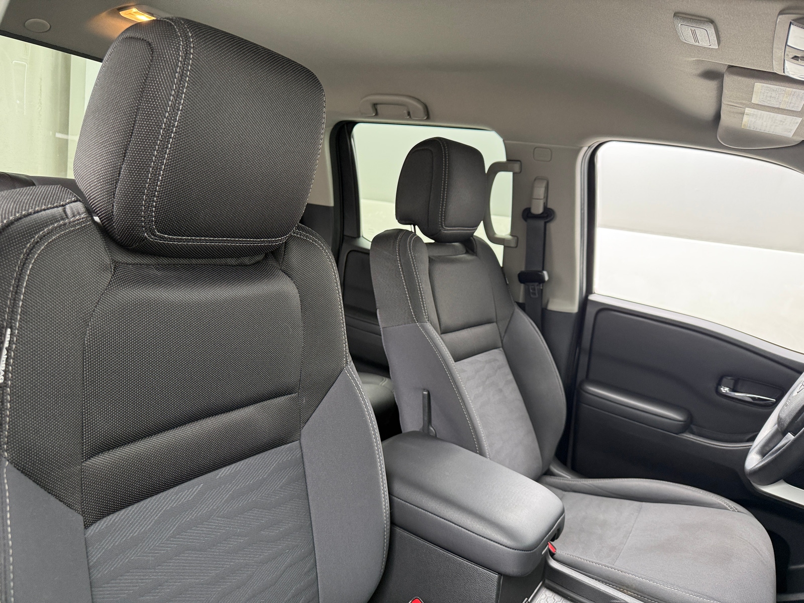 Thumbnail: 2023 Nissan Frontier - 2