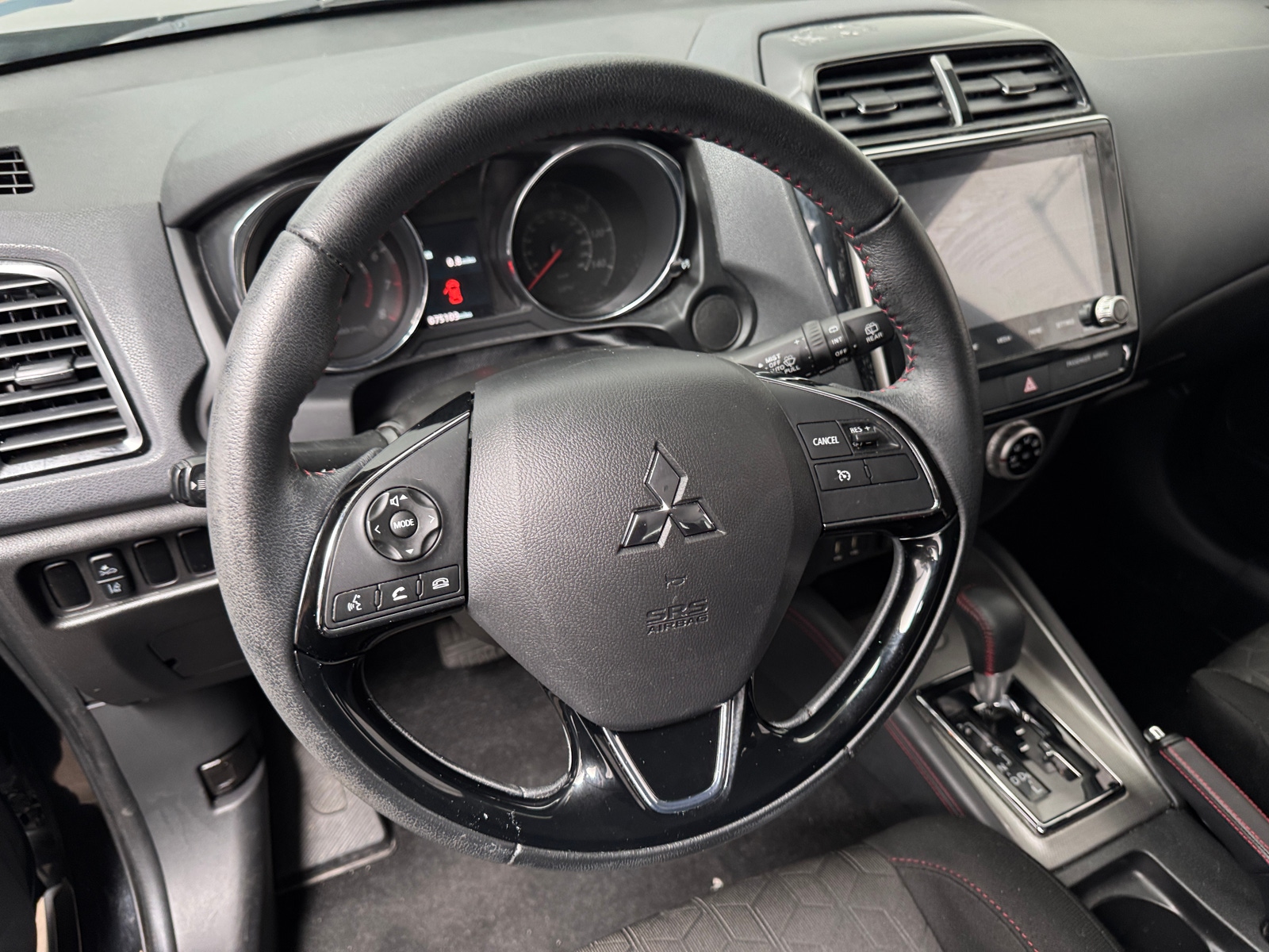 Thumbnail: 2021 Mitsubishi Outlander Sport - 5