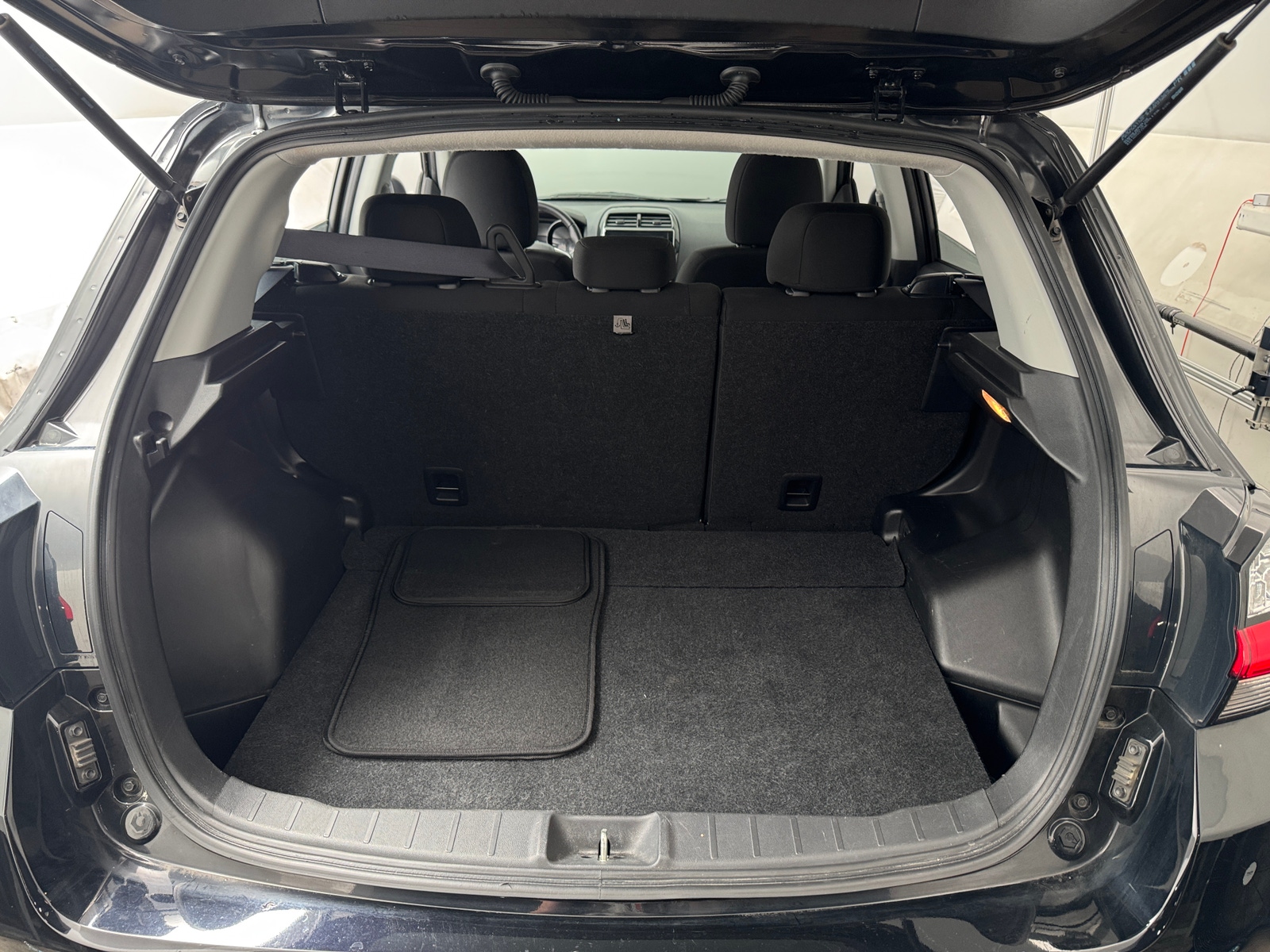 Thumbnail: 2021 Mitsubishi Outlander Sport - 7