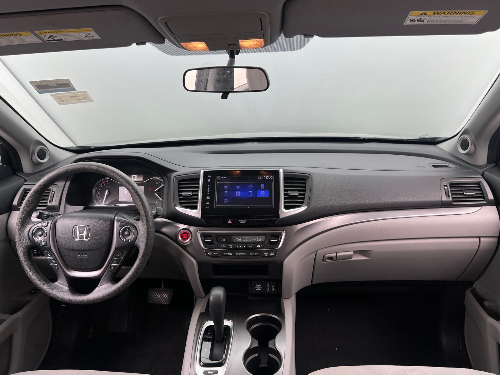 Thumbnail: 2018 Honda Pilot - 3