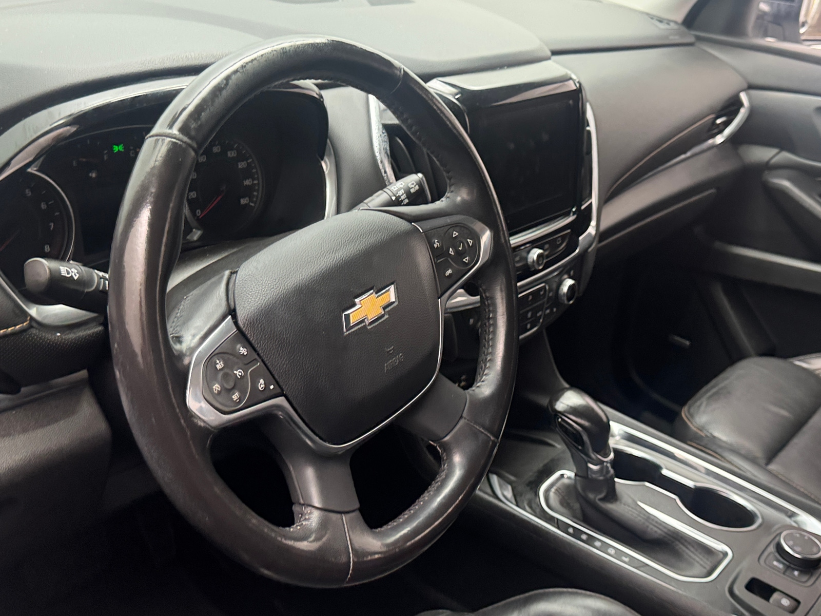 Thumbnail: 2021 Chevrolet Traverse - 4
