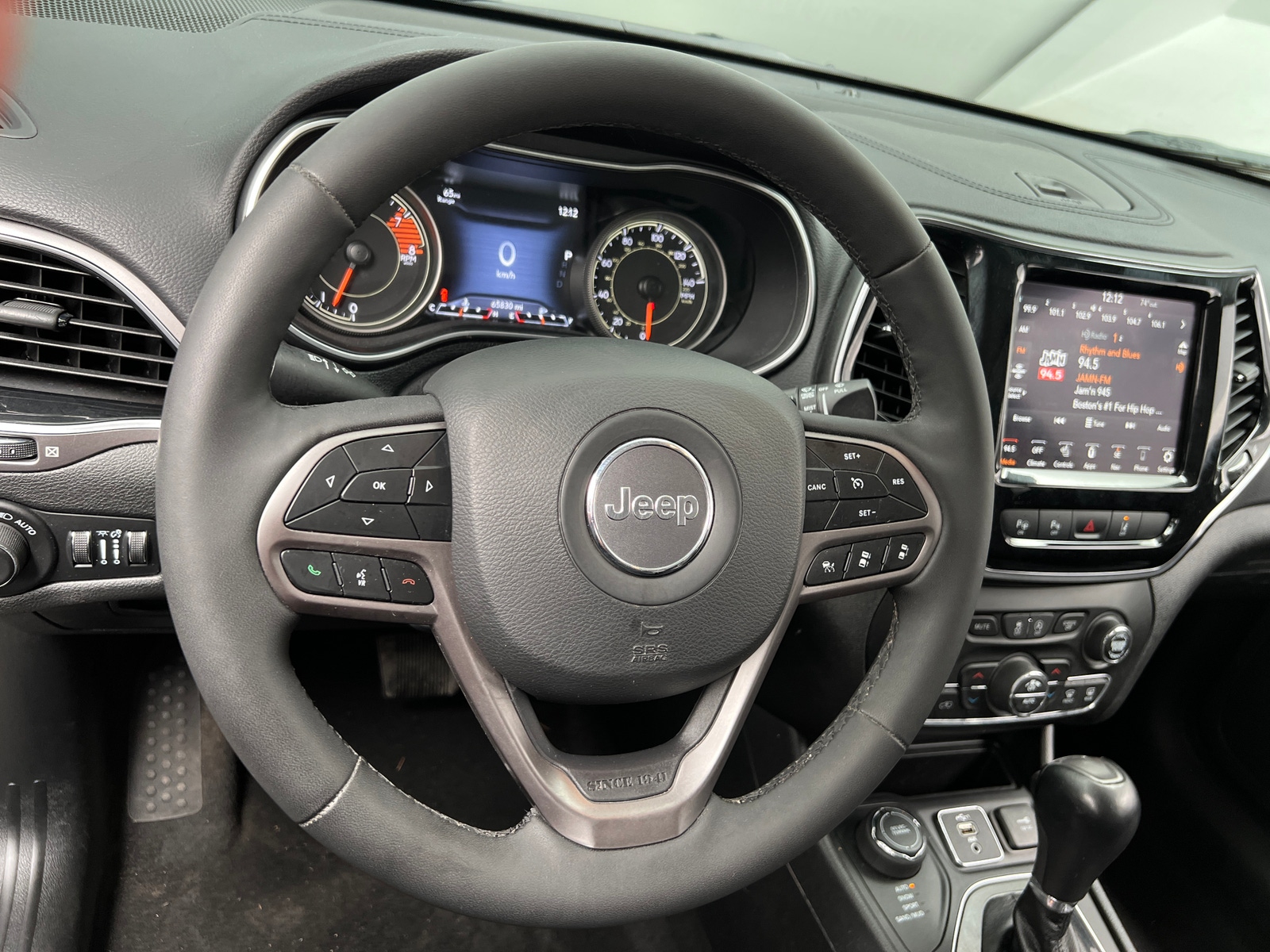 Thumbnail: 2022 Jeep Cherokee - 4