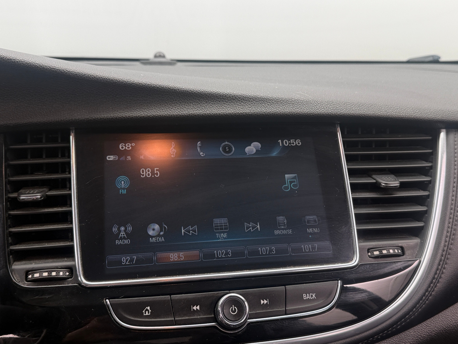 Thumbnail: 2019 Buick Encore - 3