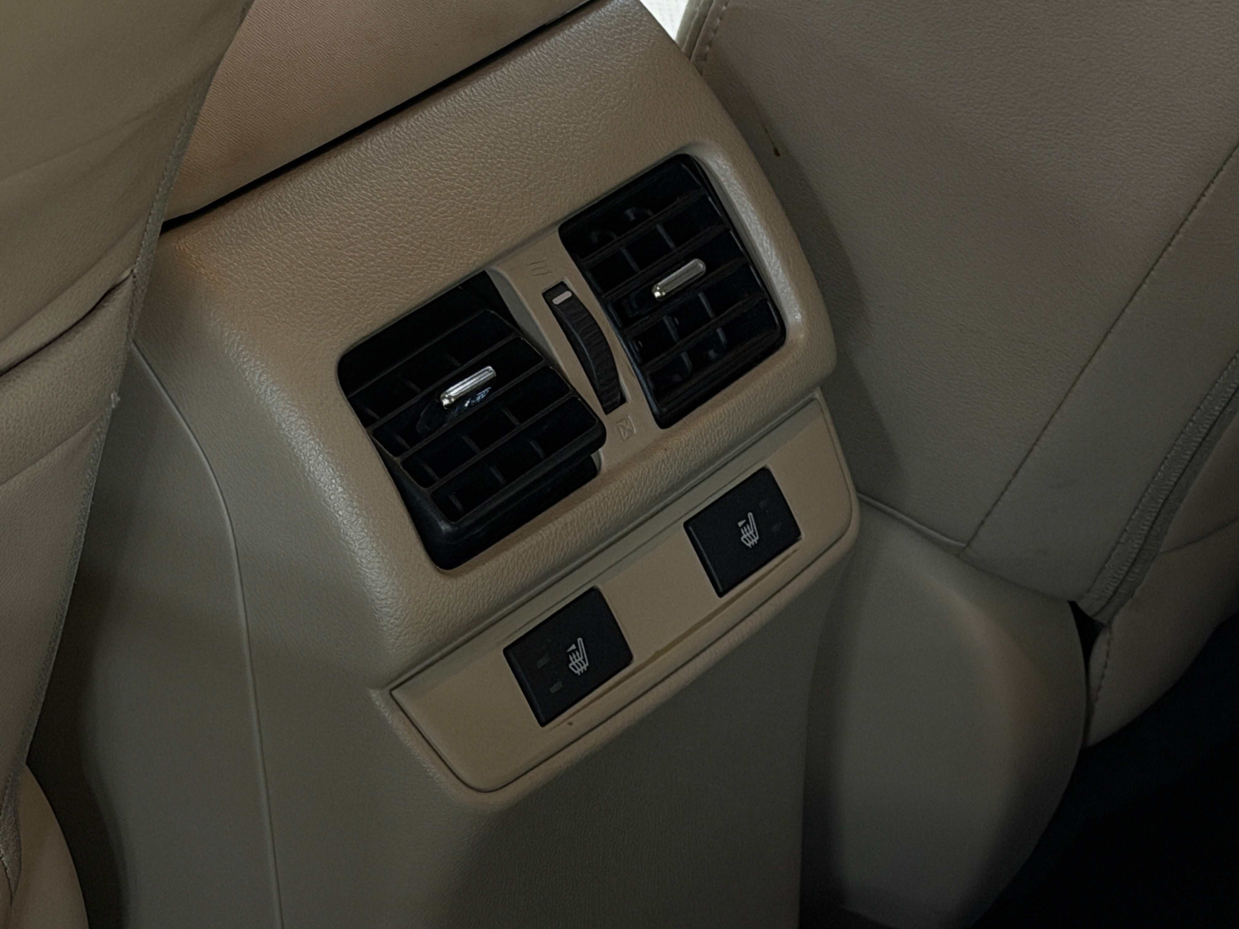 2016 Subaru Outback Limited - Photo 6