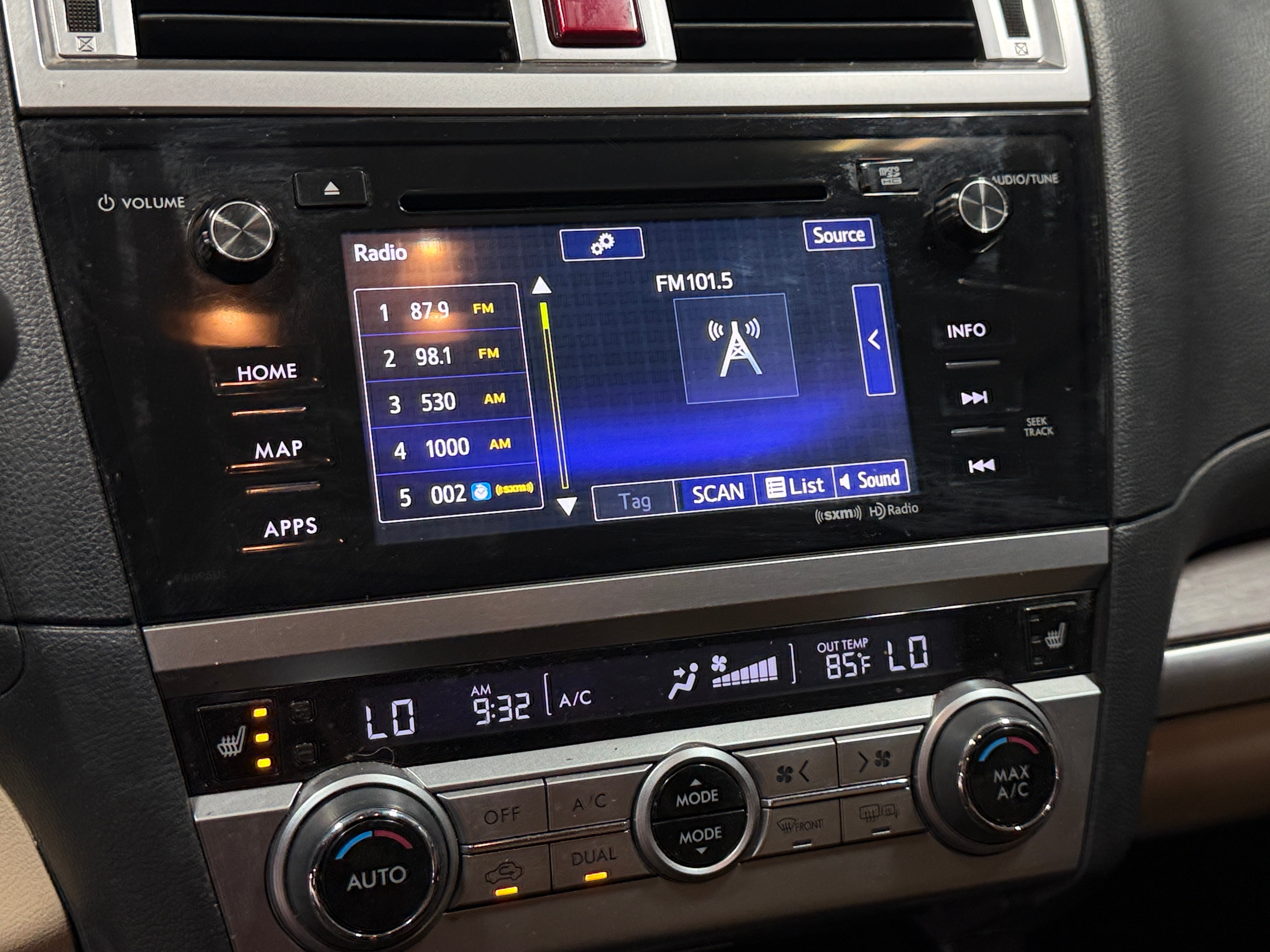 2016 Subaru Outback Limited - Photo 11