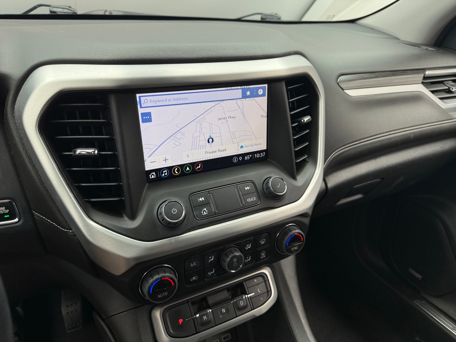 Thumbnail: 2023 GMC Acadia - 3