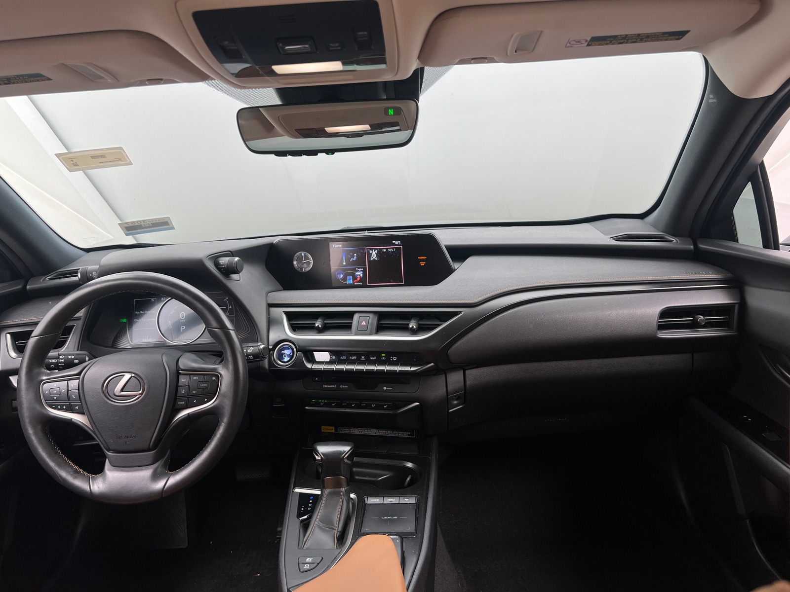 Thumbnail: 2020 Lexus UX - 2