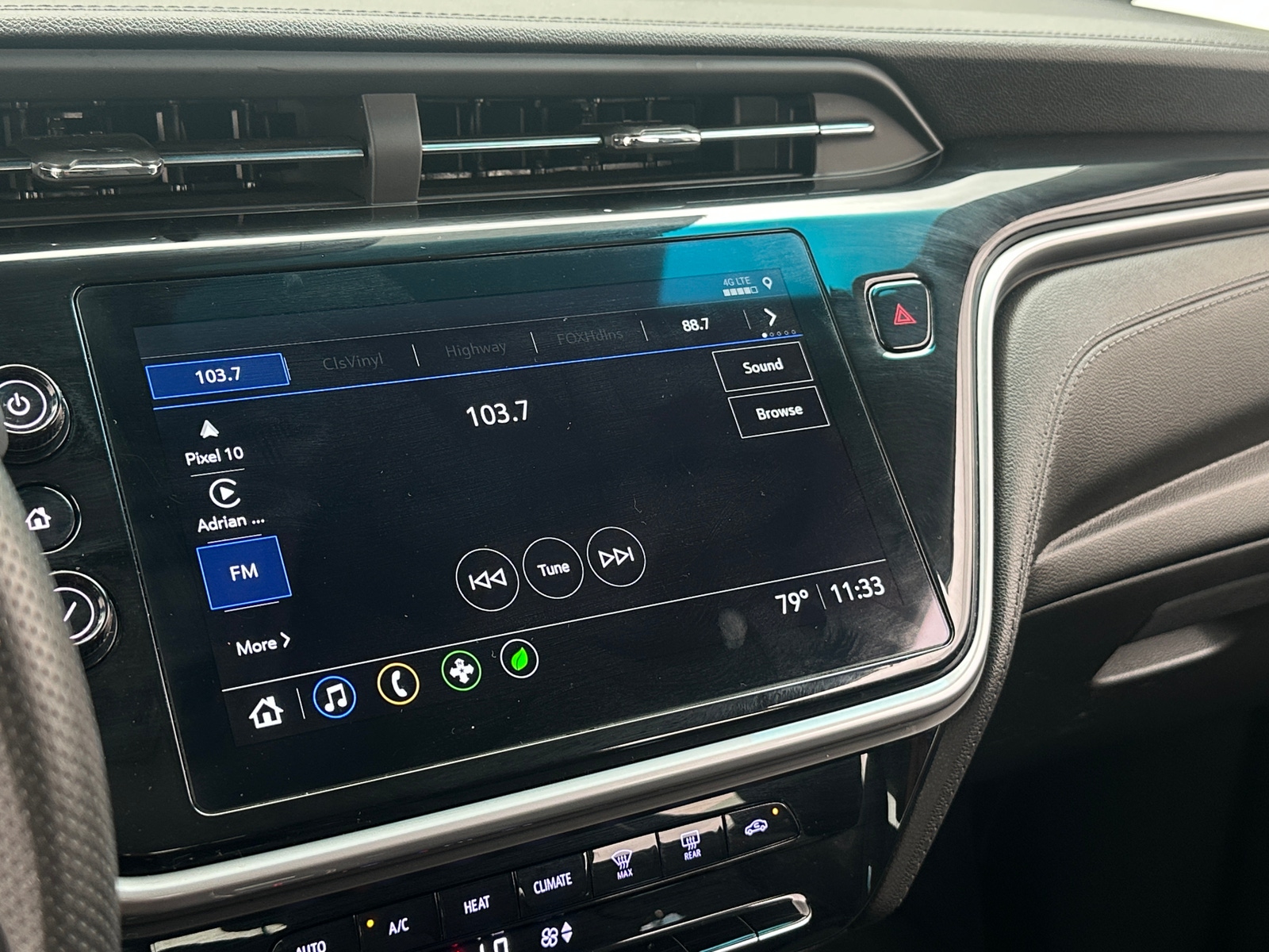 Thumbnail: 2023 Chevrolet Bolt EV - 4