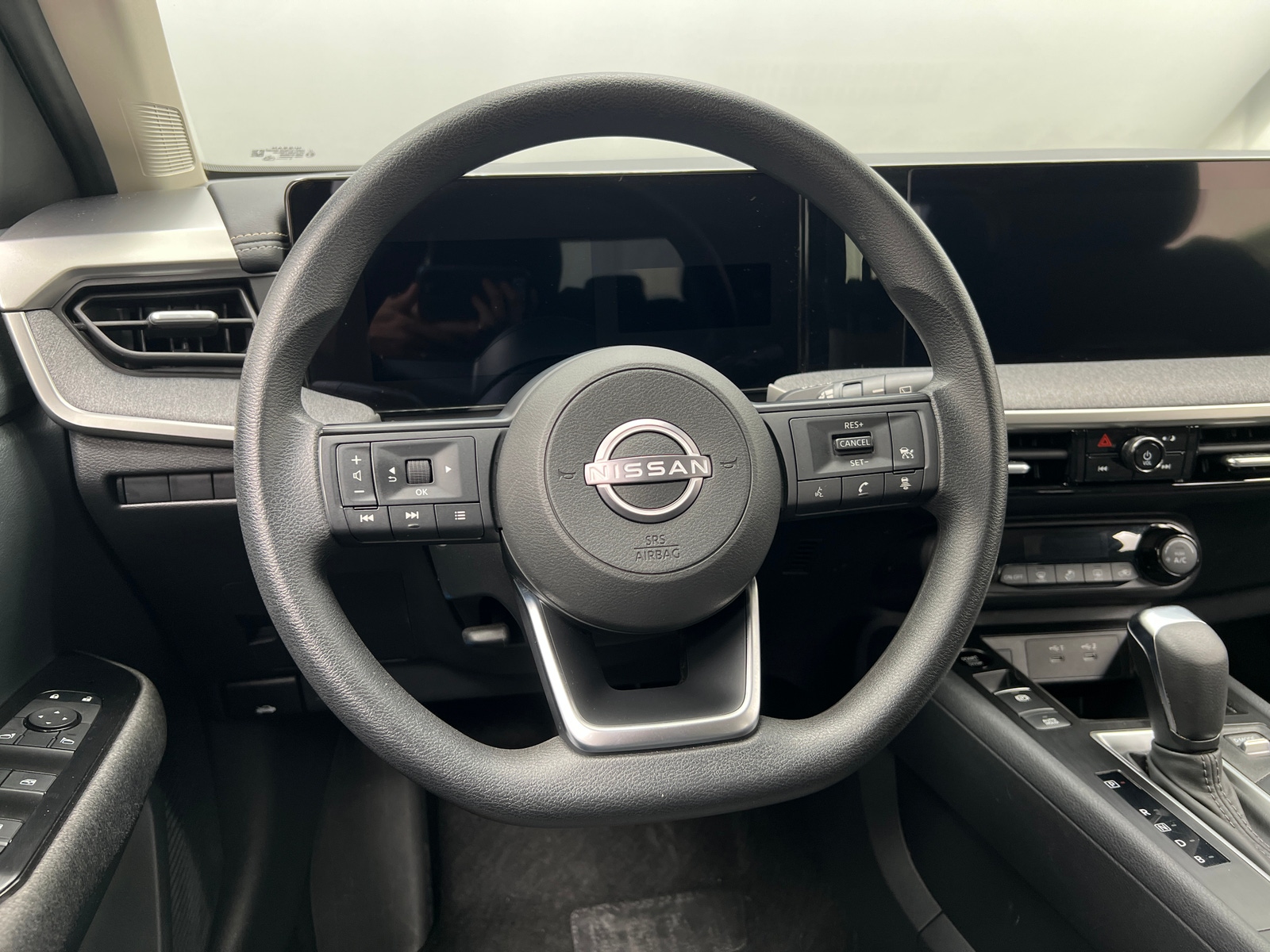 Thumbnail: 2026 Nissan Kicks - 5