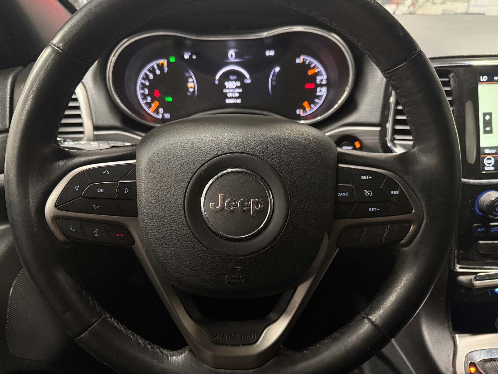Thumbnail: 2019 Jeep Grand Cherokee - 4
