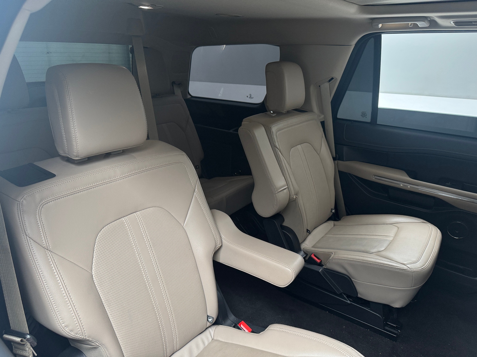 Thumbnail: 2022 Ford Expedition - 5