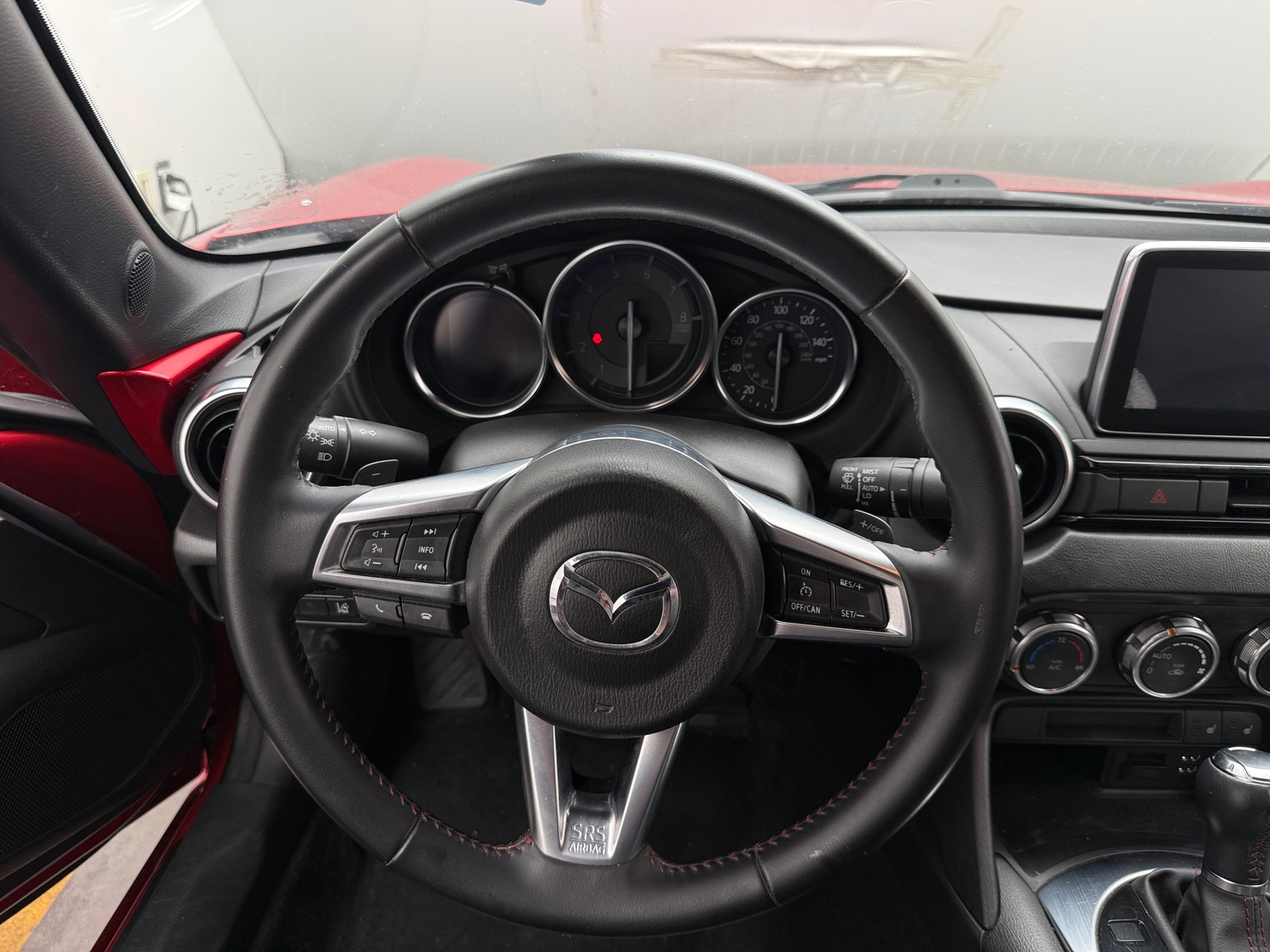 Thumbnail: 2016 Mazda MX-5 Miata - 4