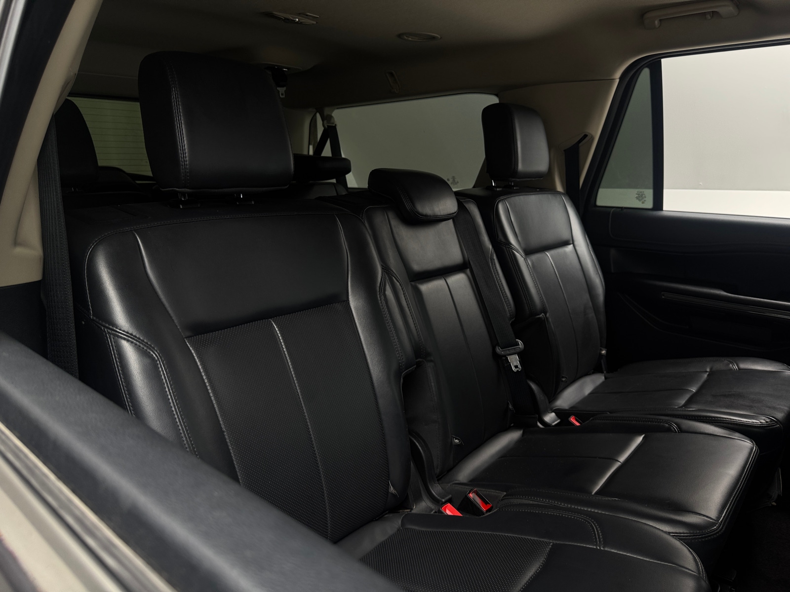 Thumbnail: 2022 Ford Expedition MAX - 5