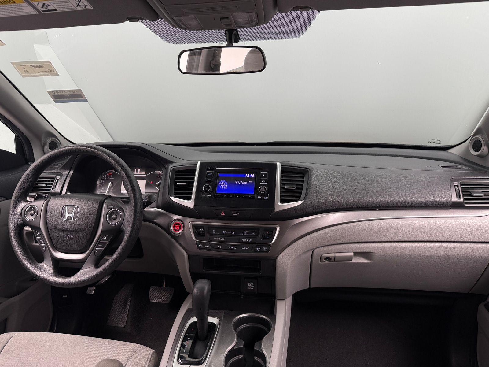 Thumbnail: 2018 Honda Pilot - 3