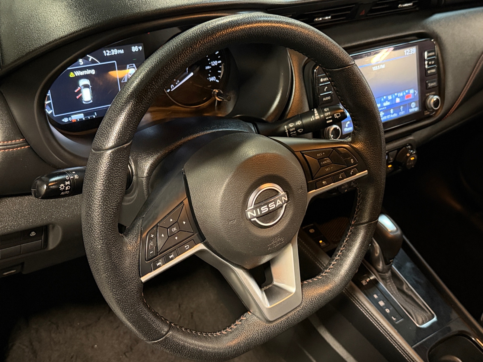 Thumbnail: 2022 Nissan Kicks - 4