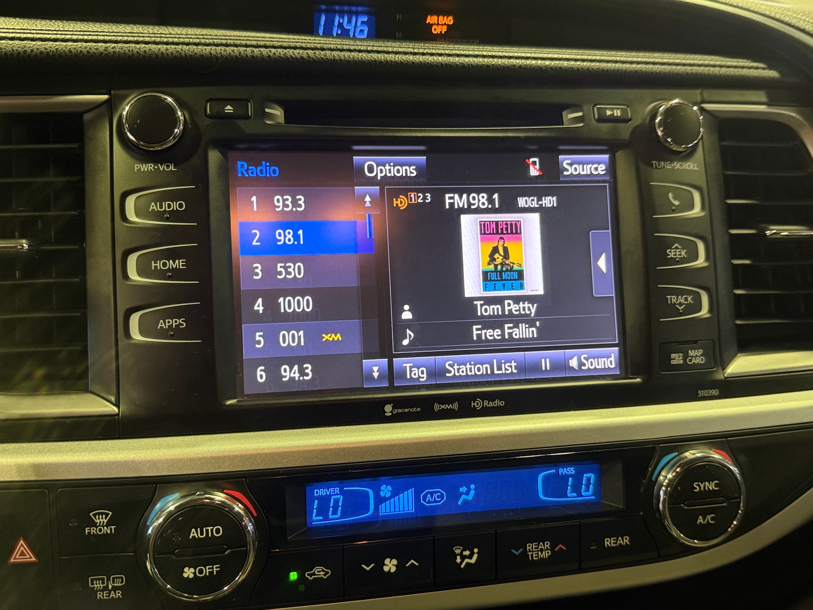 Thumbnail: 2019 Toyota Highlander - 3