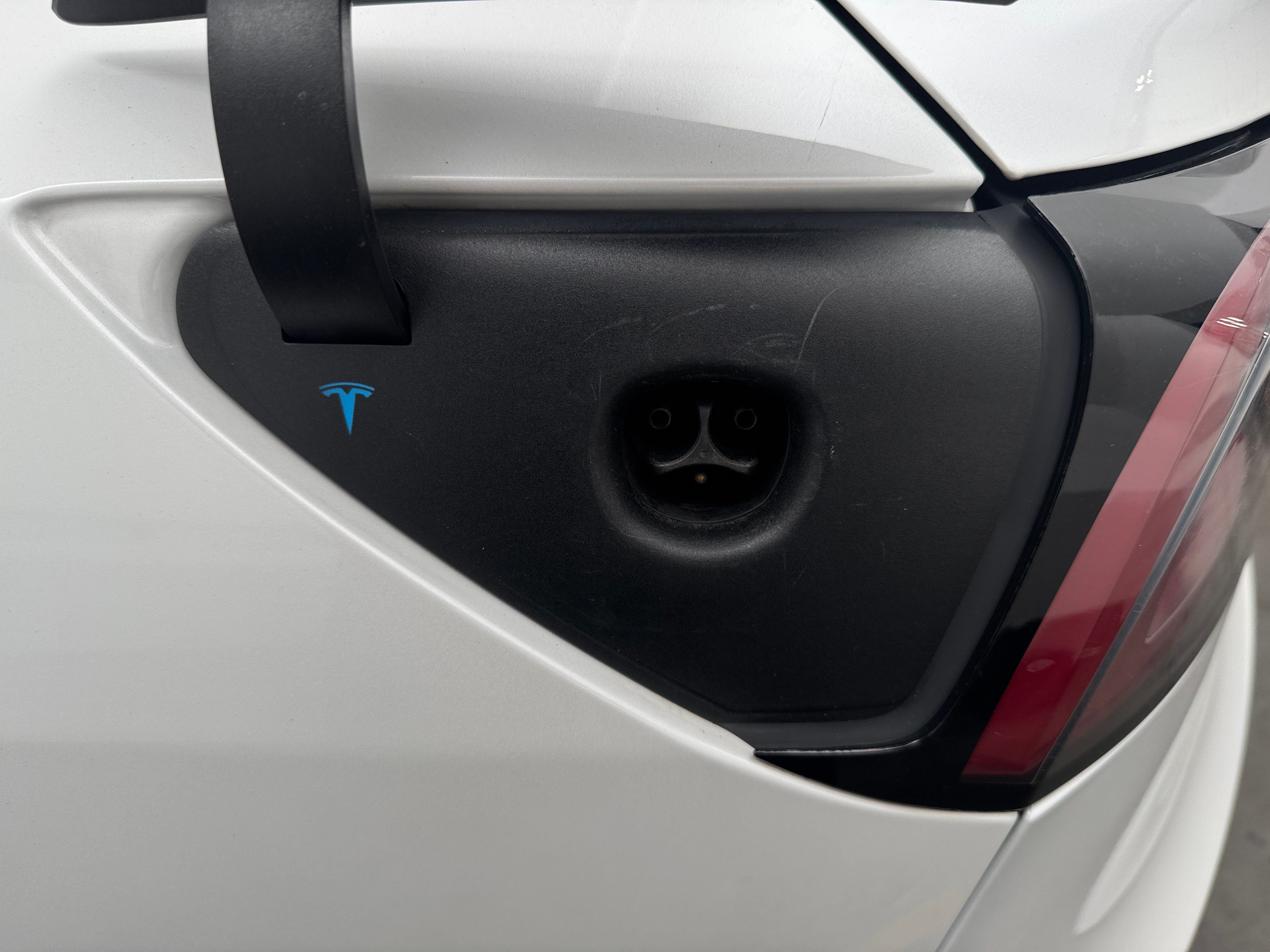 Used 2021 Tesla Model 3 Base with VIN 5YJ3E1EA3MF922615 for sale in Auburn, WA