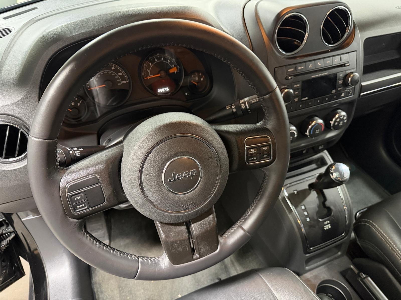 Thumbnail: 2017 Jeep Patriot - 4