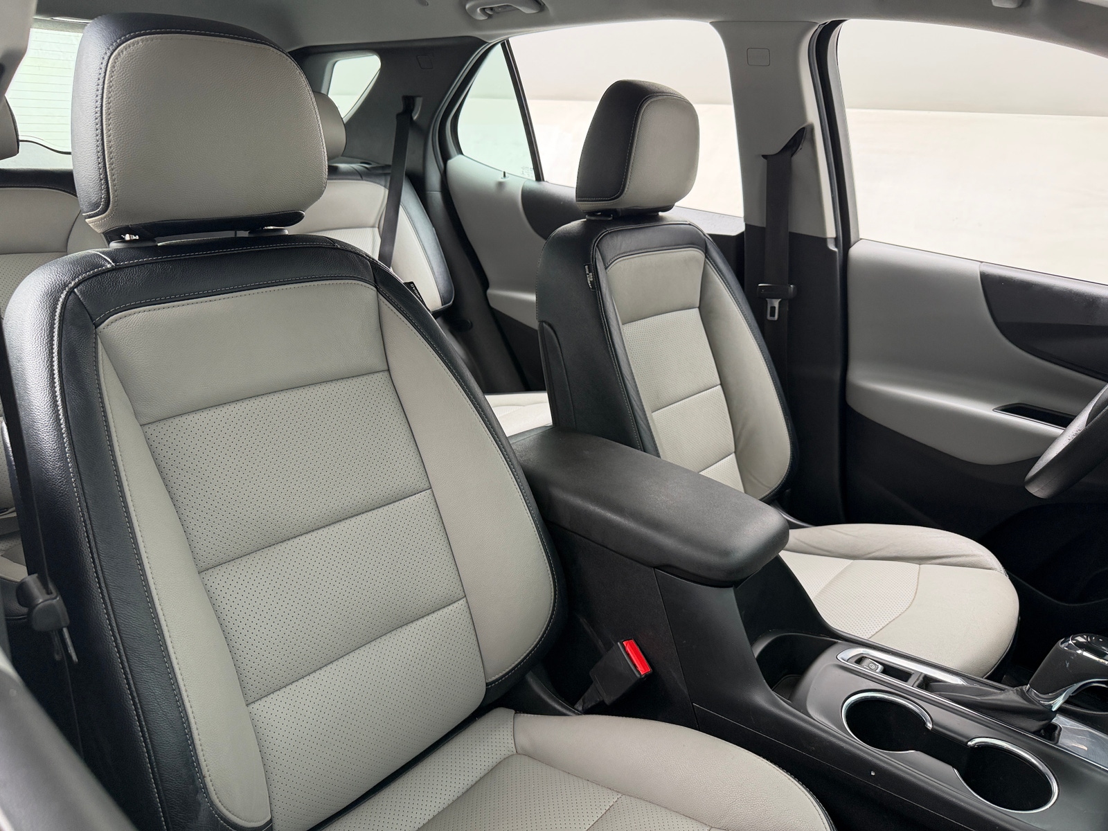 Thumbnail: 2018 Chevrolet Equinox - 2