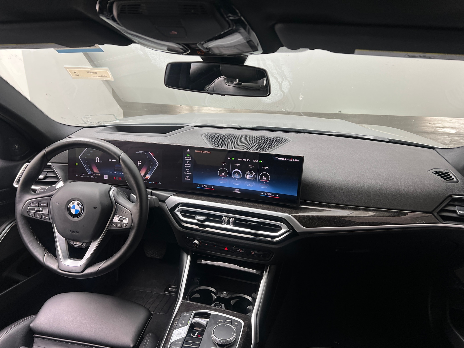 Thumbnail: 2023 BMW 3 Series - 2