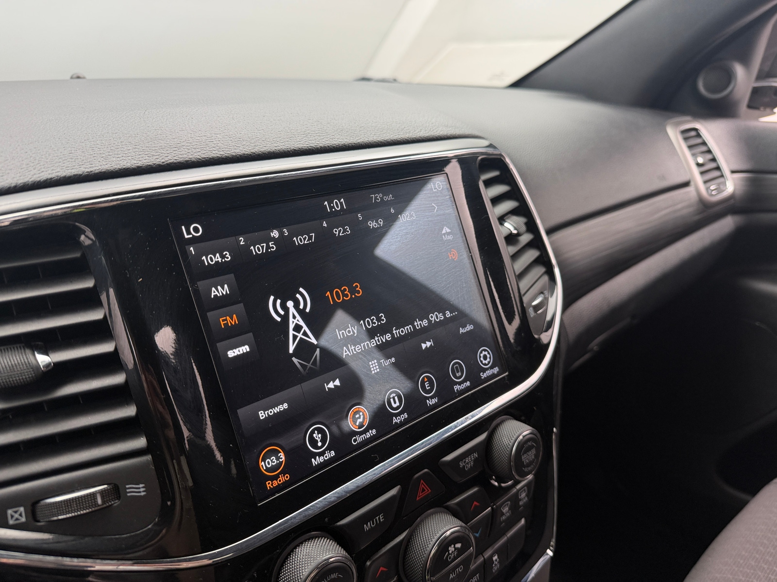 Thumbnail: 2019 Jeep Grand Cherokee - 4