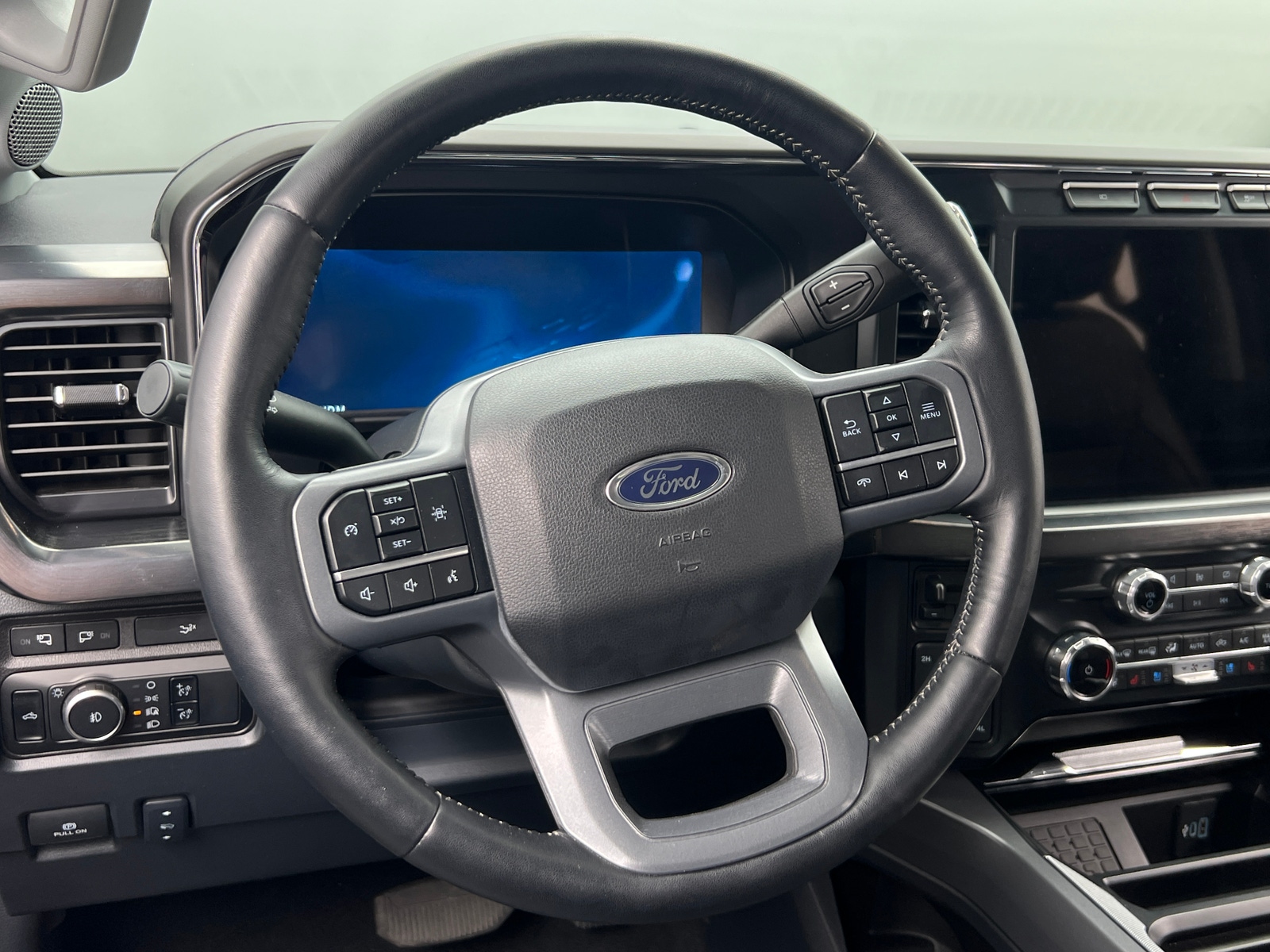 Thumbnail: 2024 Ford Econoline - 4
