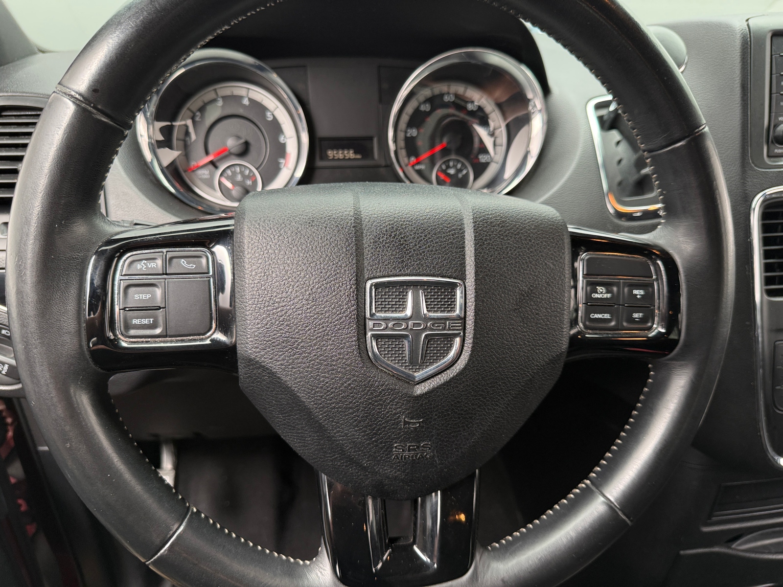 Thumbnail: 2019 Dodge Grand Caravan - 5