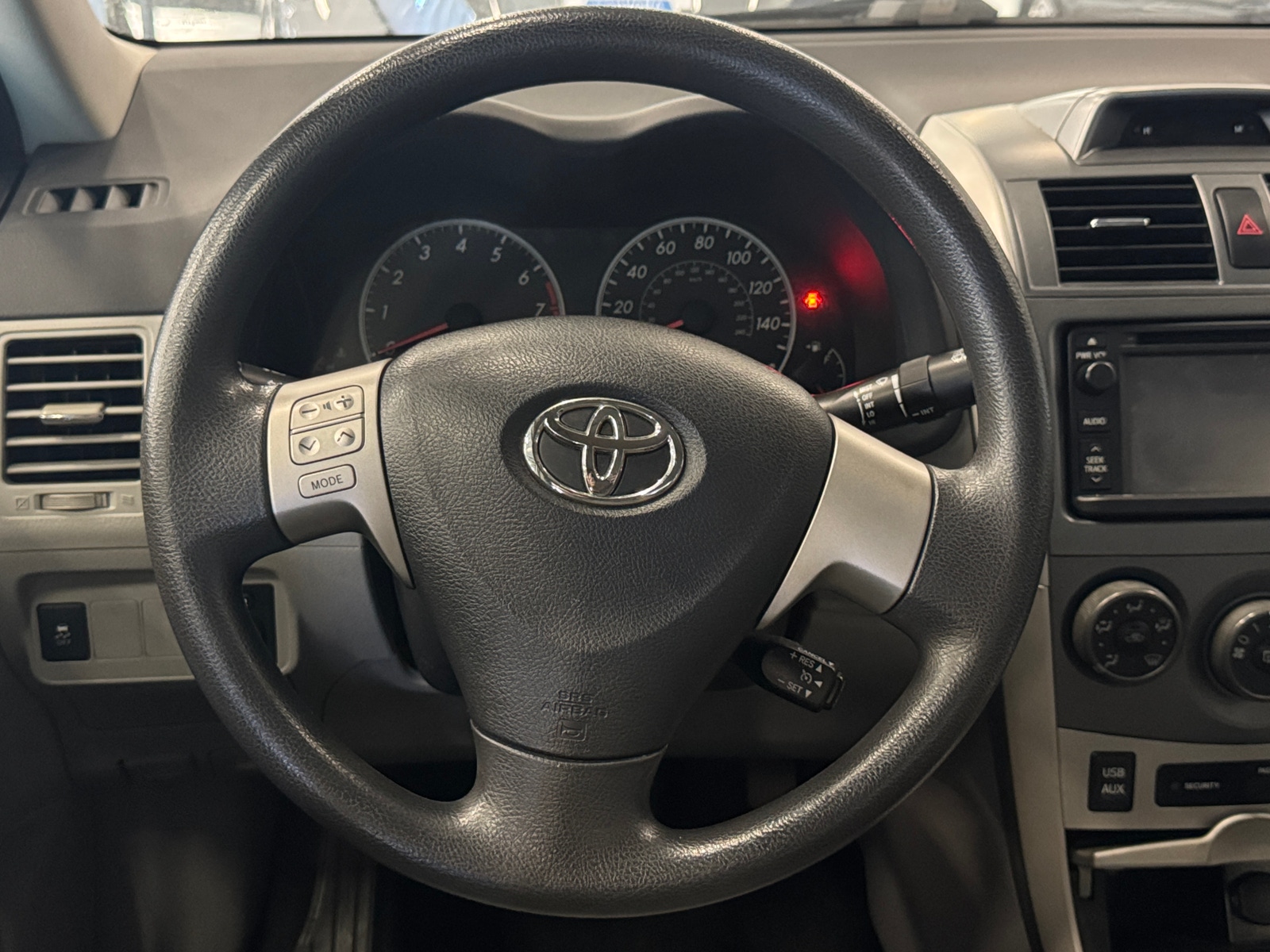 Thumbnail: 2013 Toyota Corolla - 5