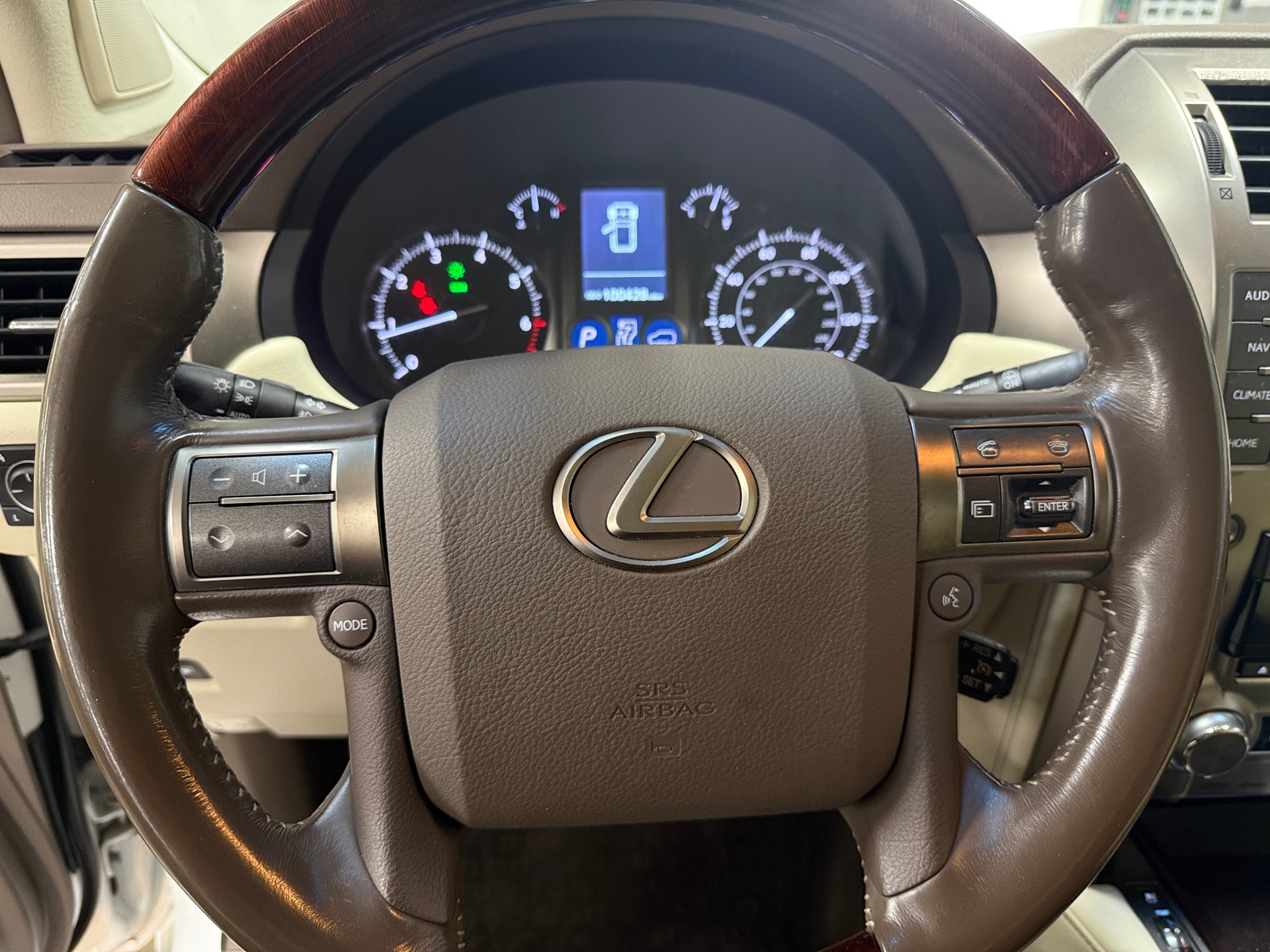 Thumbnail: 2016 Lexus GX - 4