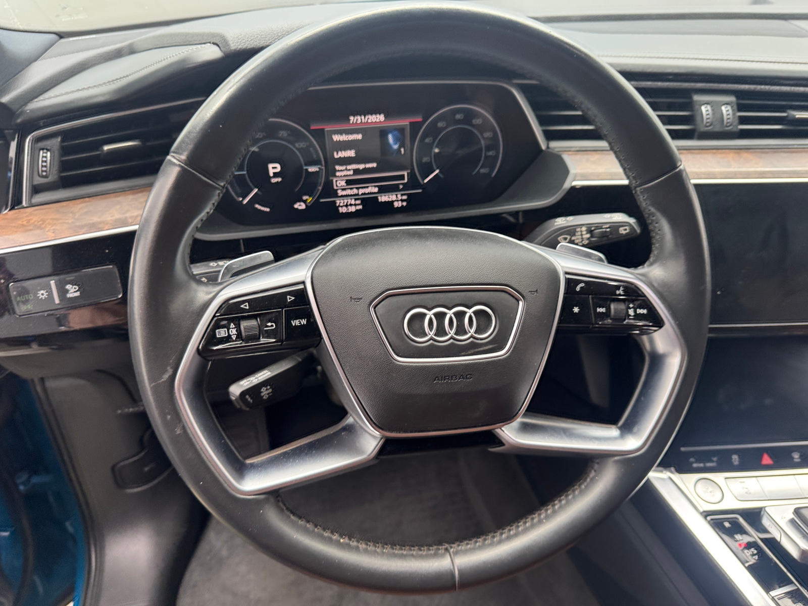 Thumbnail: 2019 Audi e-tron - 4