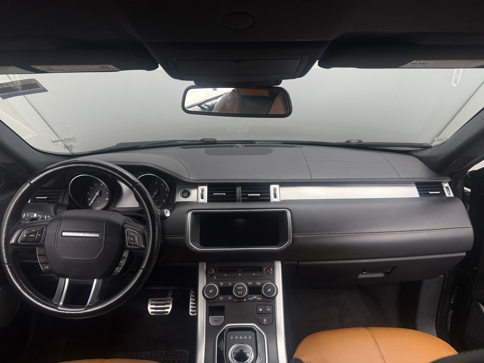 Thumbnail: 2017 Land Rover Range Rover Evoque - 2