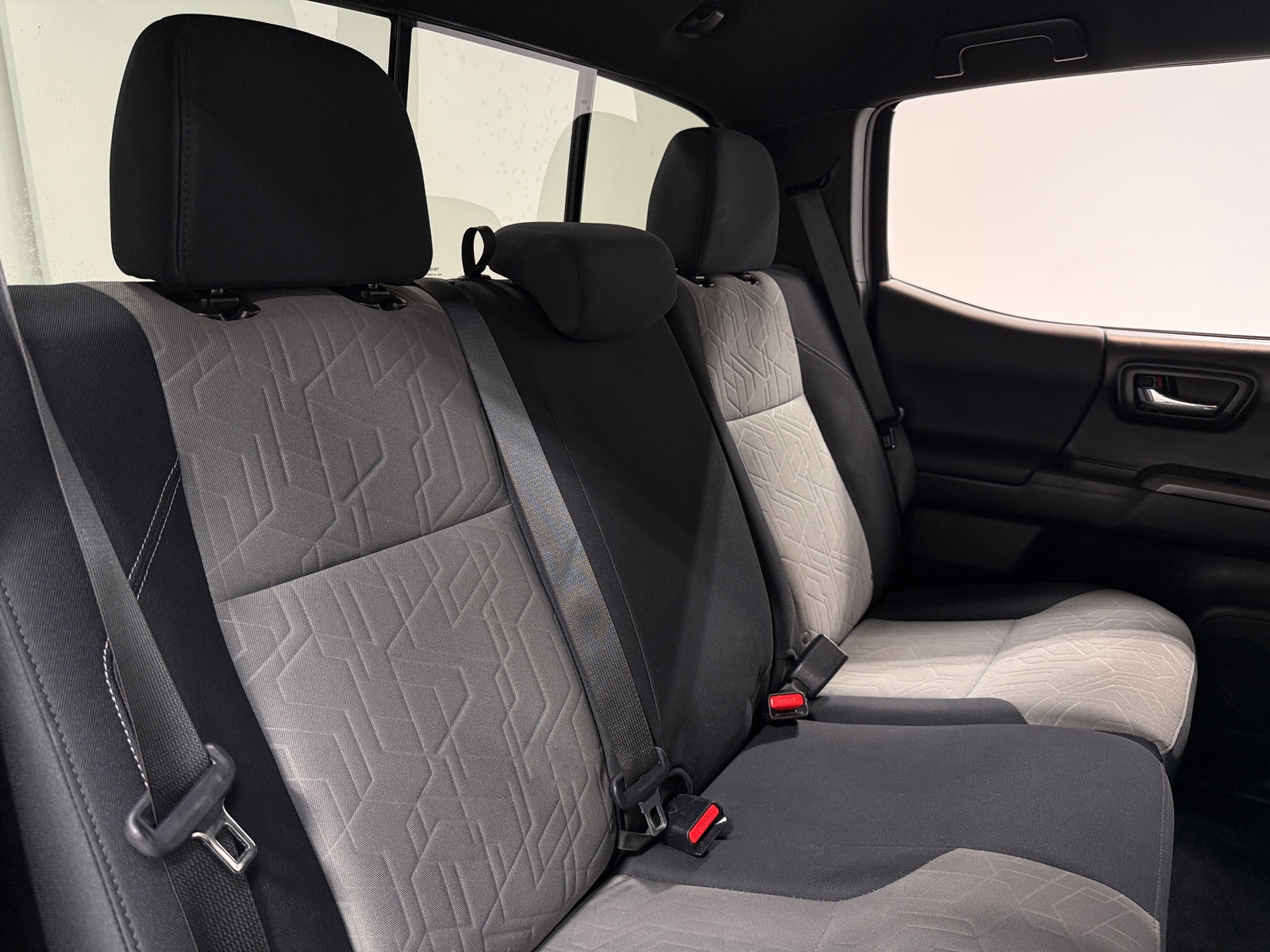 Thumbnail: 2021 Toyota Tacoma - 6