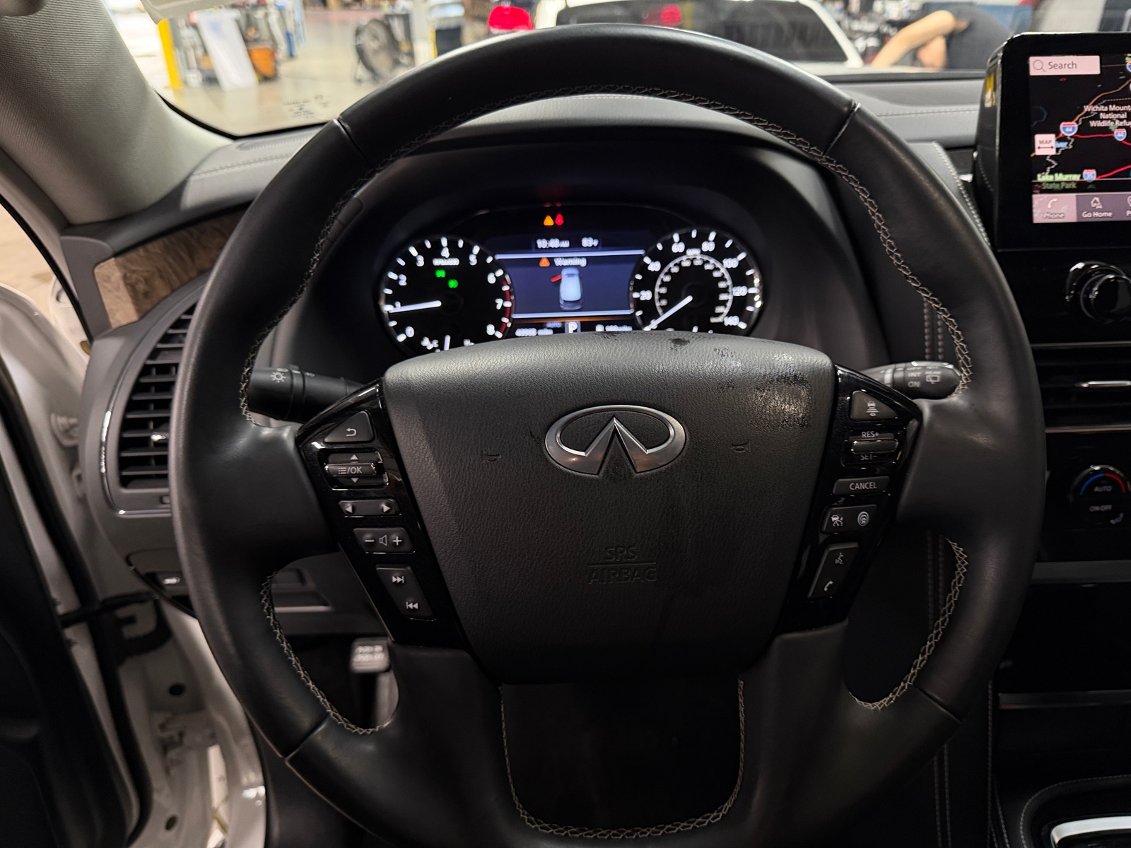 Thumbnail: 2023 INFINITI QX80 - 4