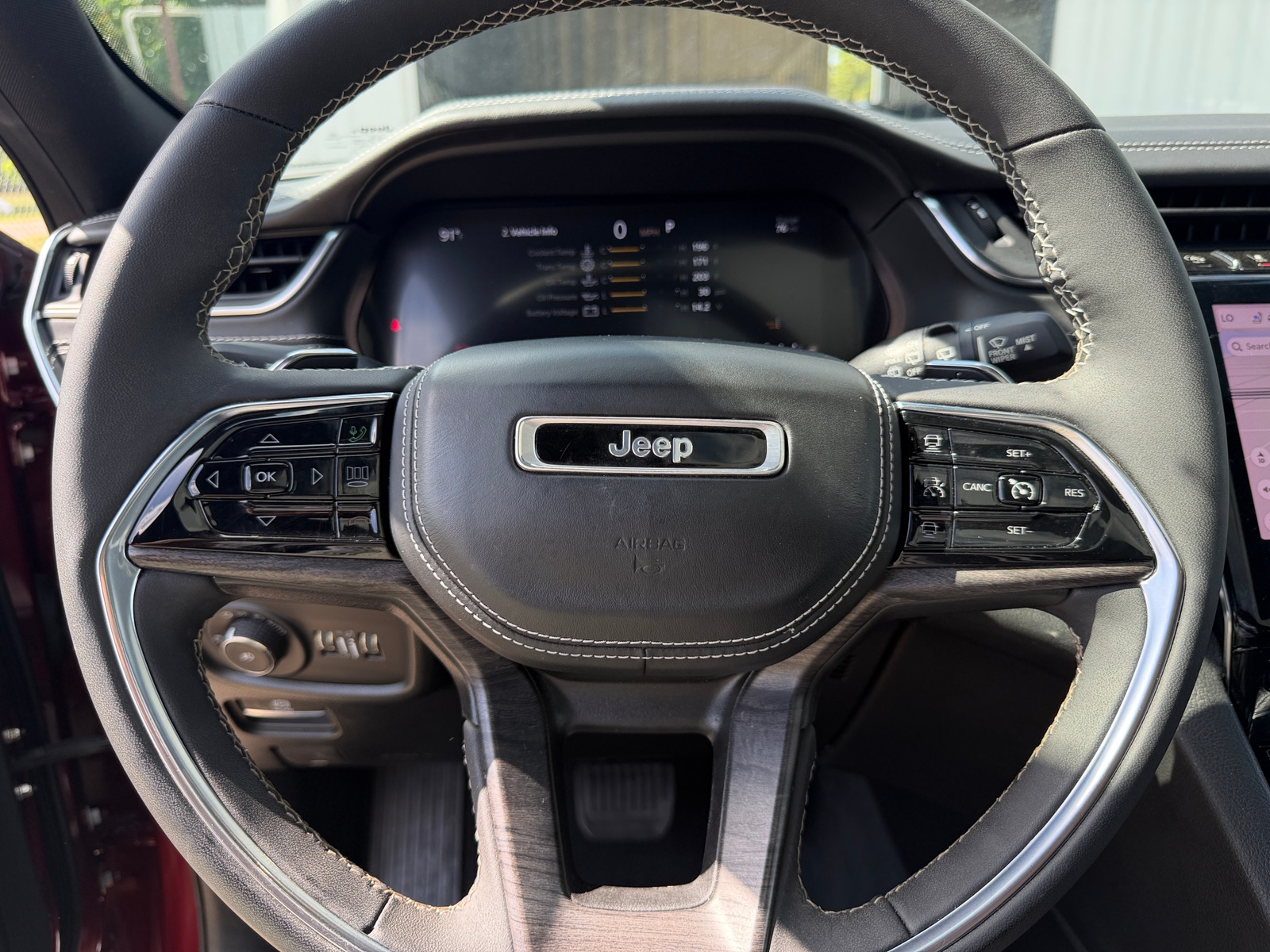 Thumbnail: 2023 Jeep Grand Cherokee - 4
