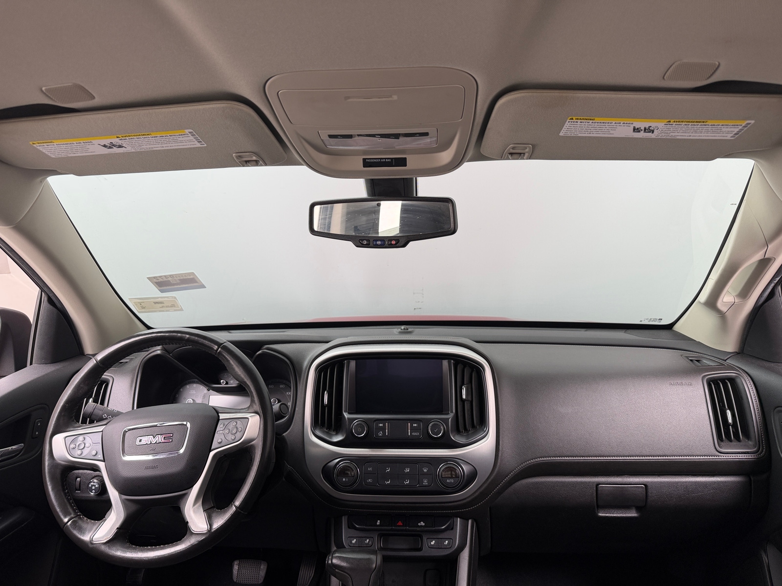 Thumbnail: 2020 GMC Canyon - 3