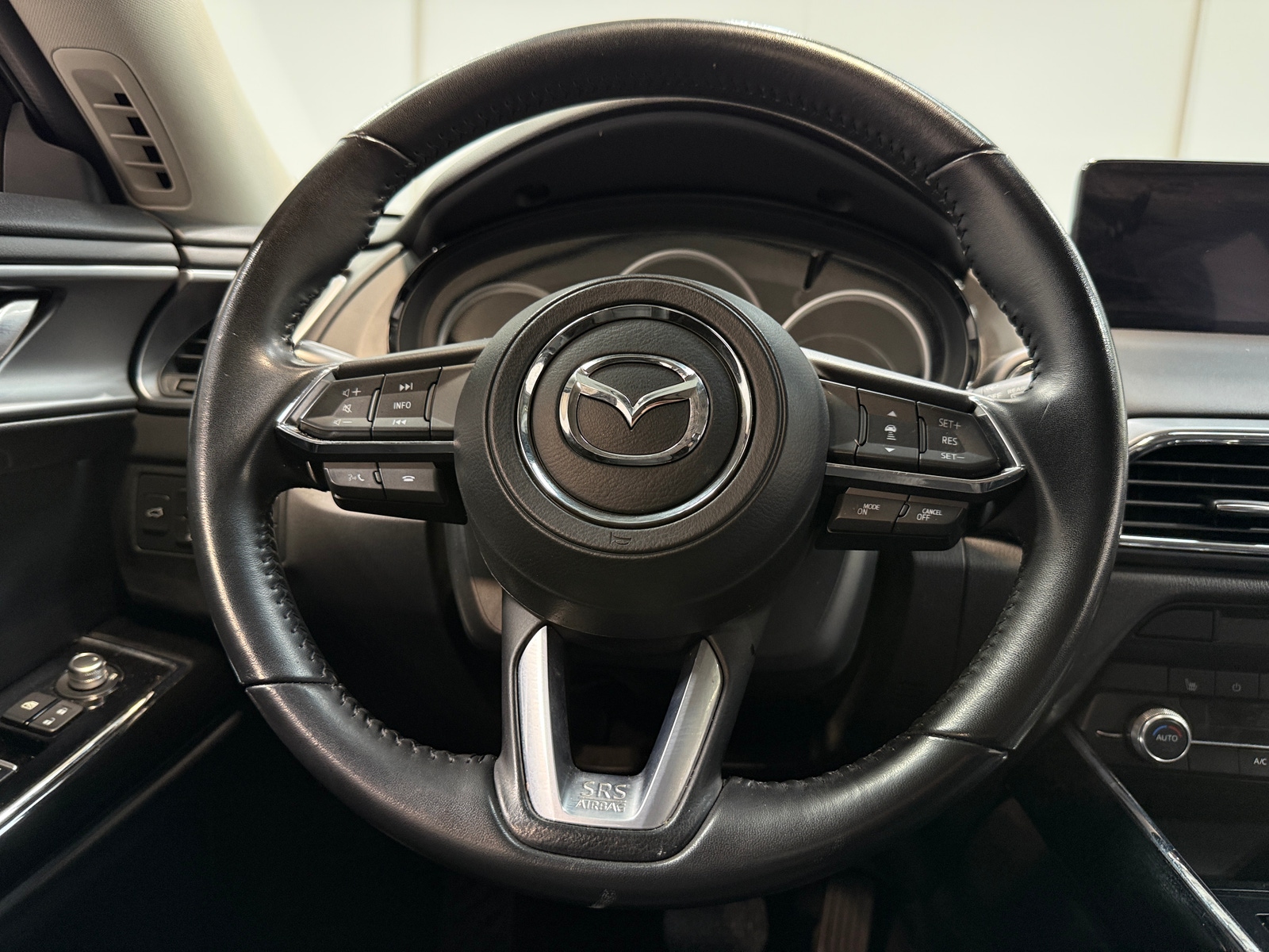 Thumbnail: 2023 Mazda CX-9 - 4
