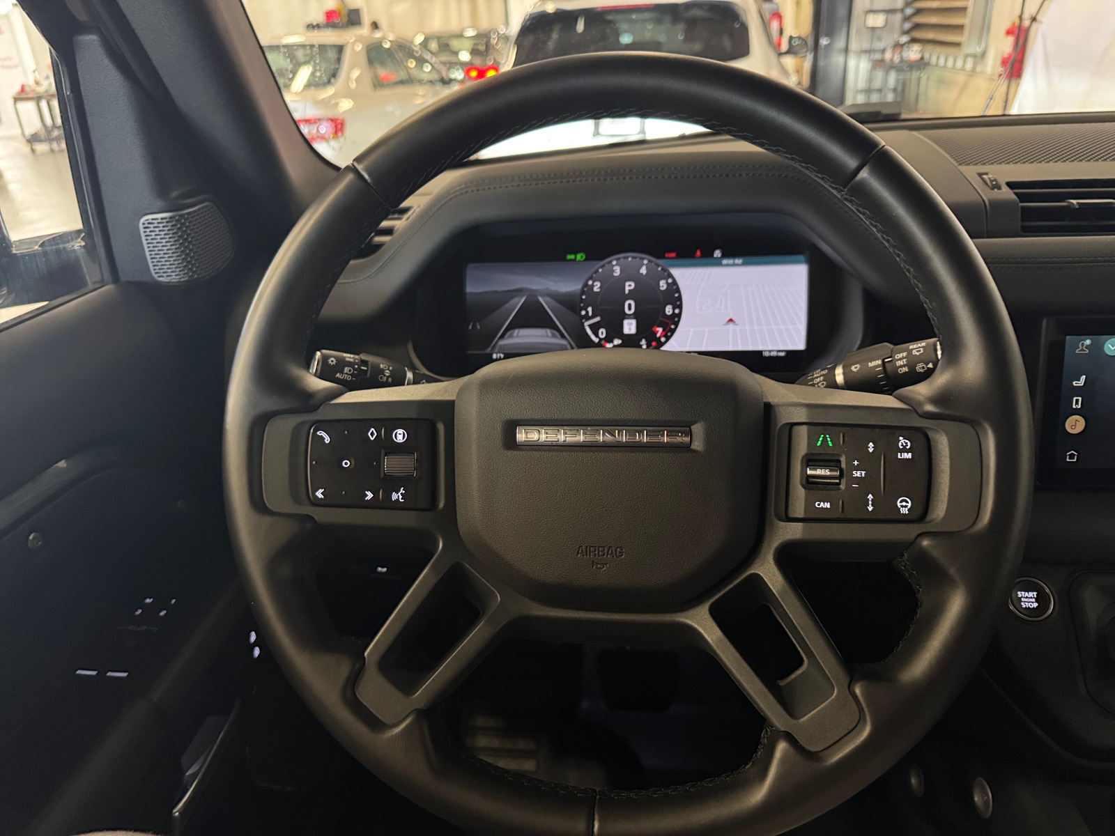Thumbnail: 2024 Land Rover Defender - 3