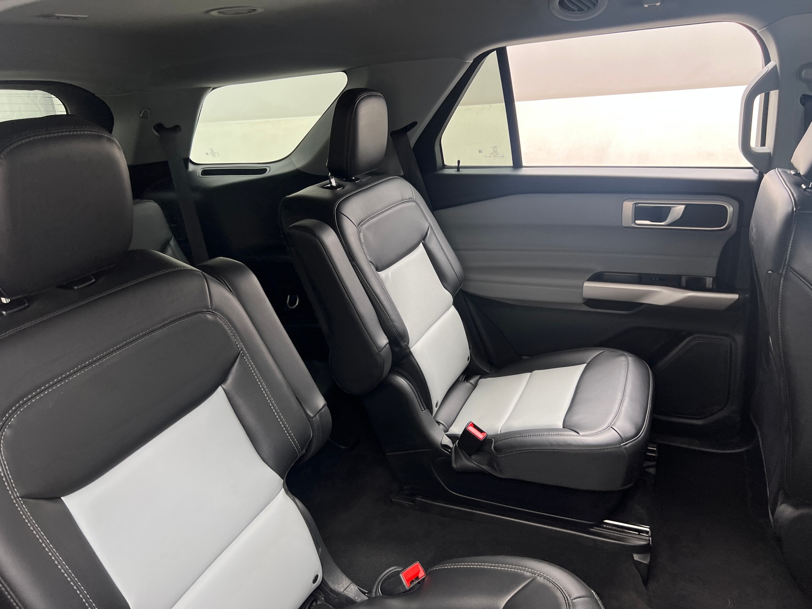 Thumbnail: 2024 Ford Explorer - 5