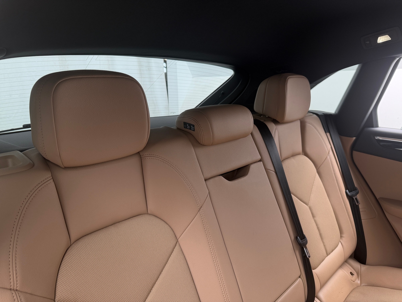 Thumbnail: 2024 Porsche Macan - 5