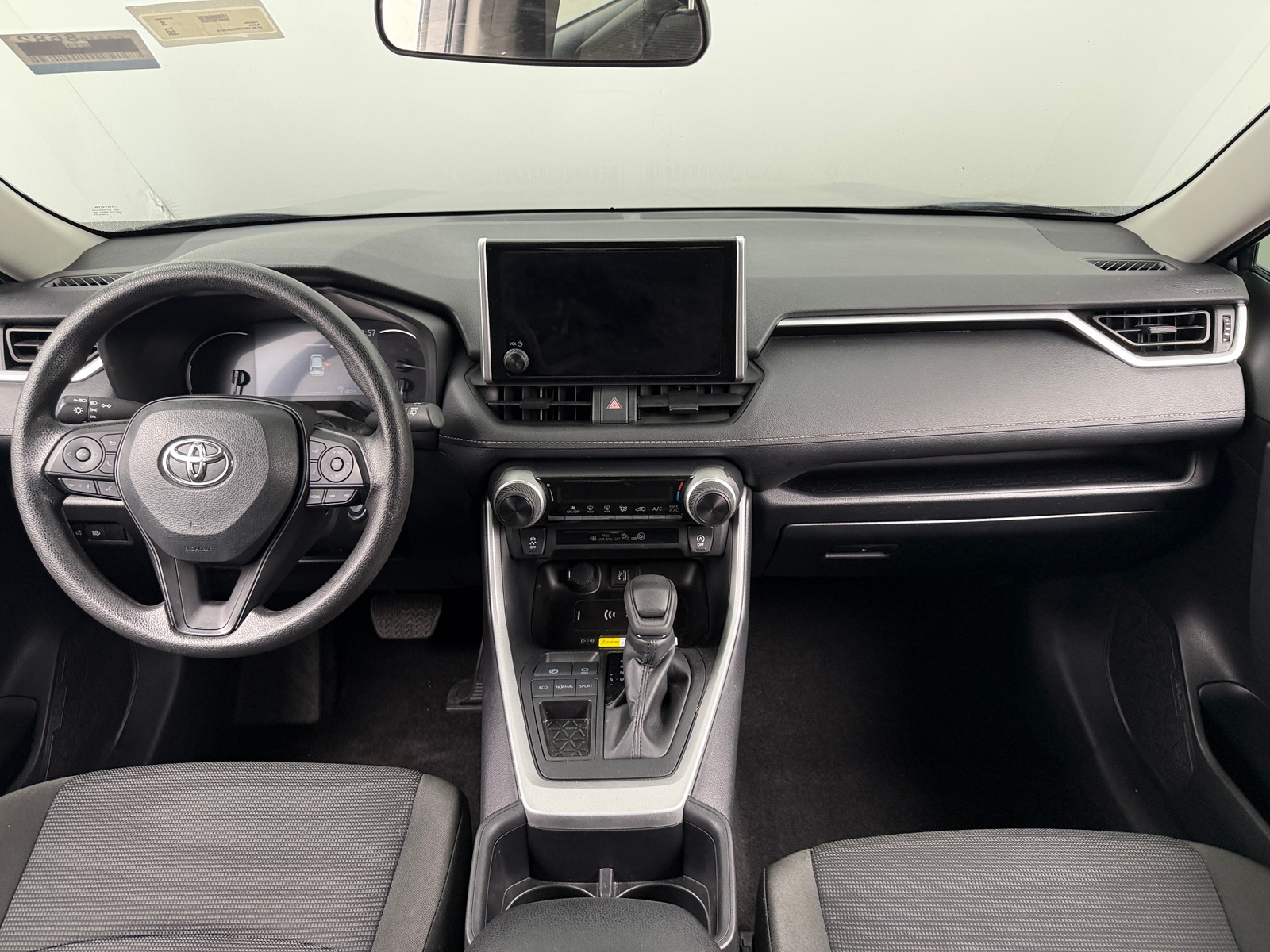 Thumbnail: 2025 Toyota RAV4 - 3