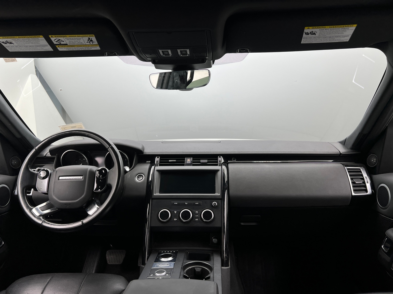Thumbnail: 2019 Land Rover Discovery - 2
