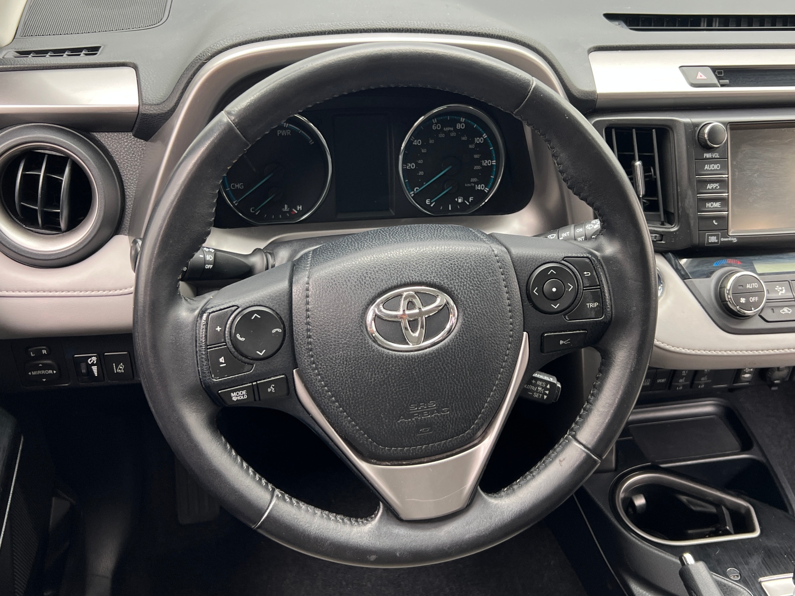 Thumbnail: 2017 Toyota RAV4 - 4