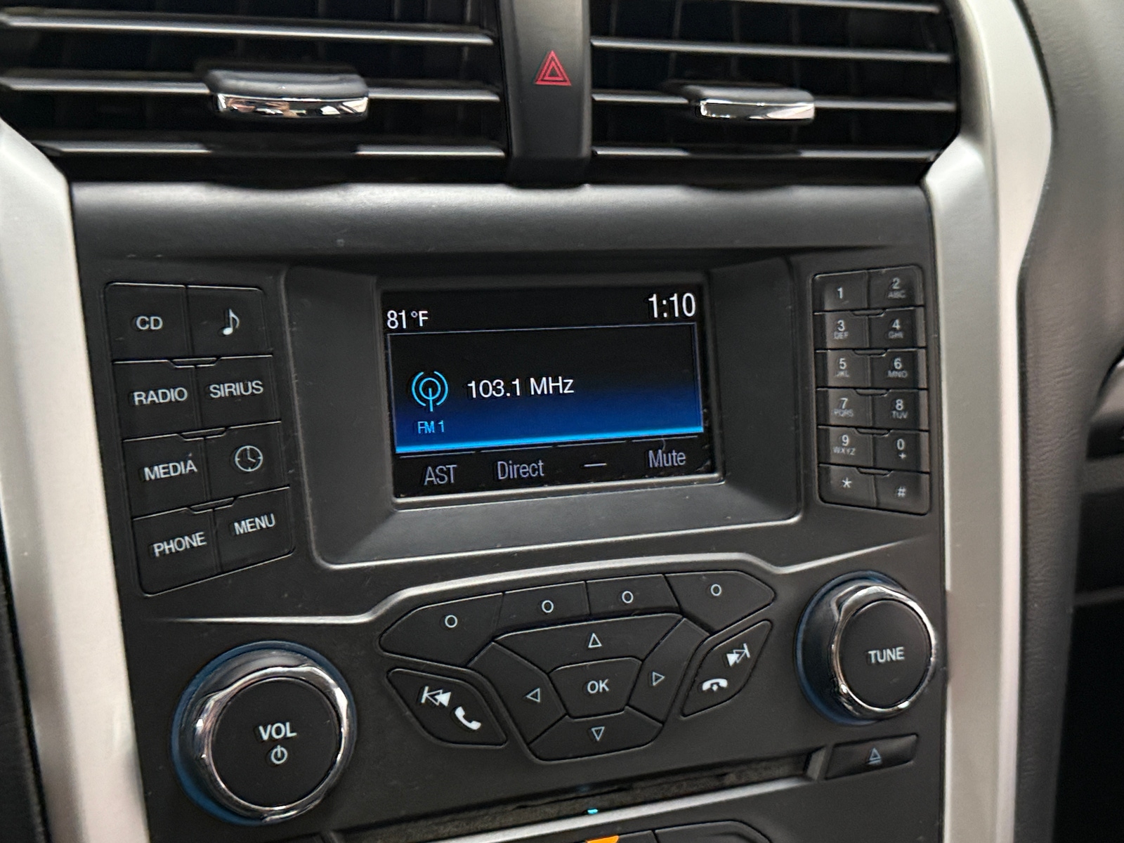 Thumbnail: 2016 Ford Fusion - 4