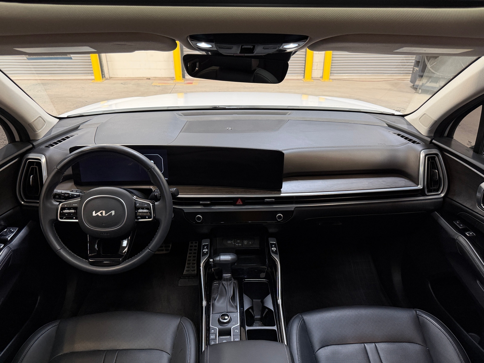 Thumbnail: 2024 Kia Sorento - 2