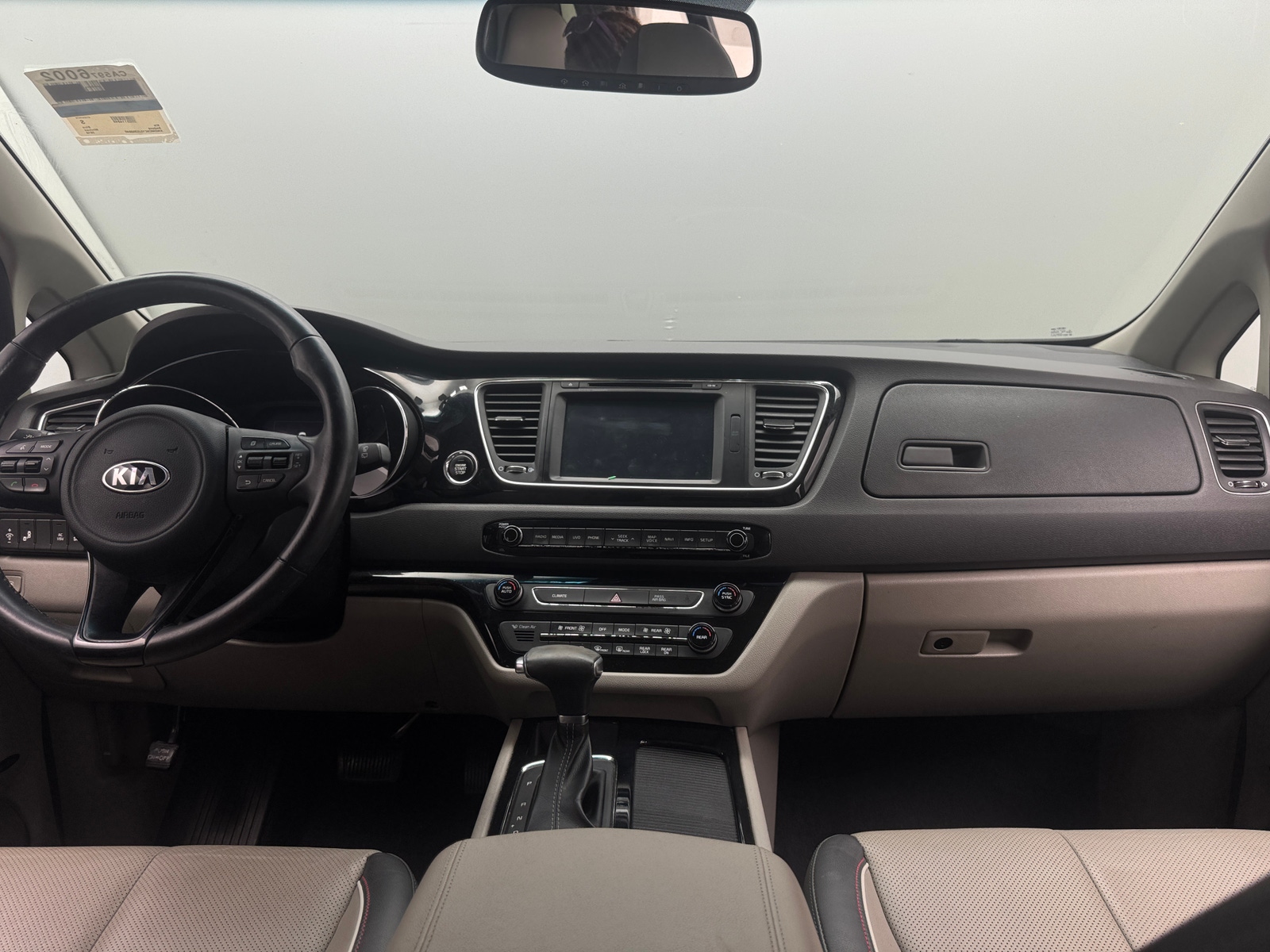 Thumbnail: 2018 Kia Sedona - 2
