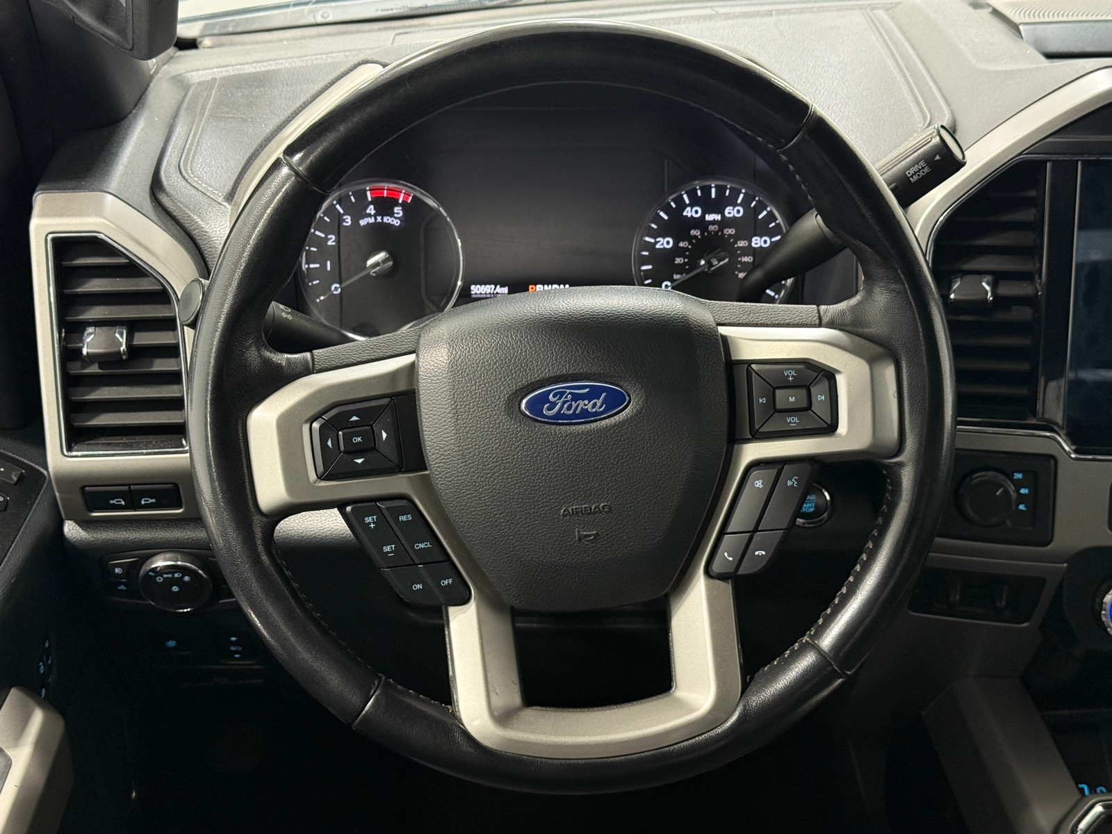 Thumbnail: 2022 Ford Econoline - 4