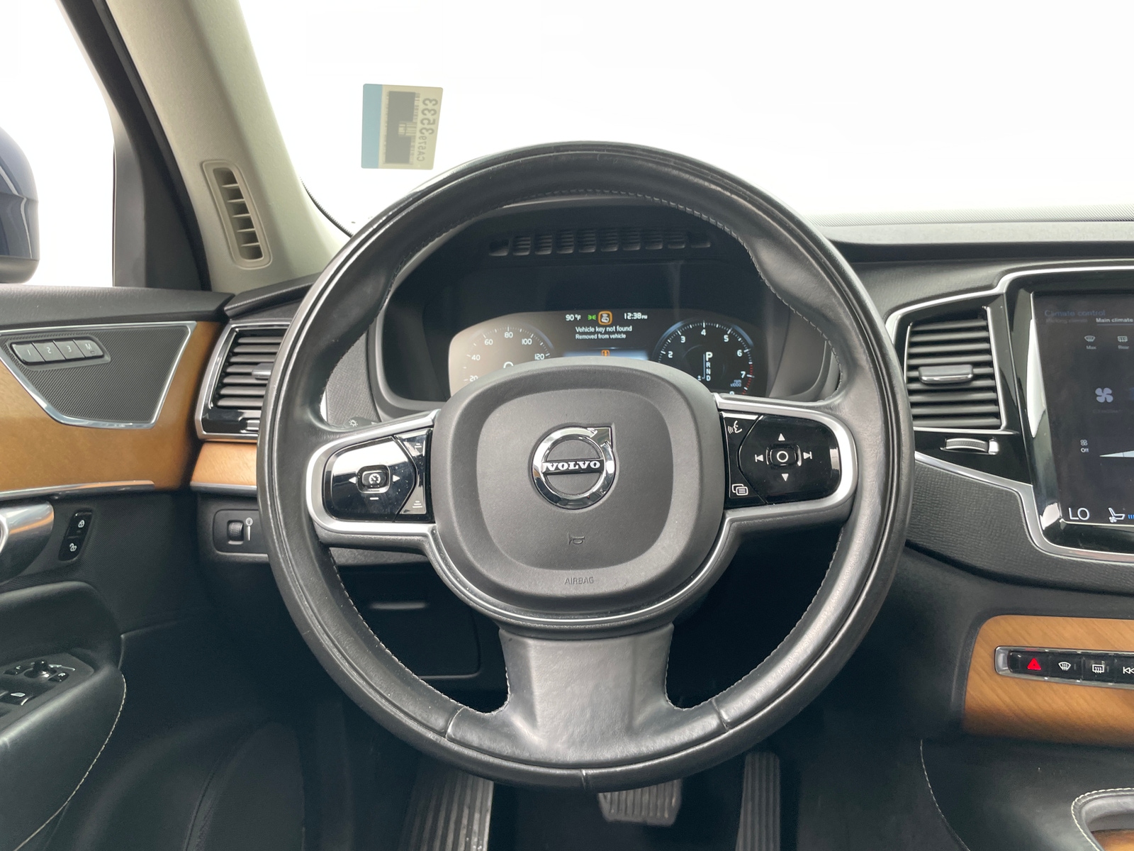 Thumbnail: 2018 Volvo XC90 - 4