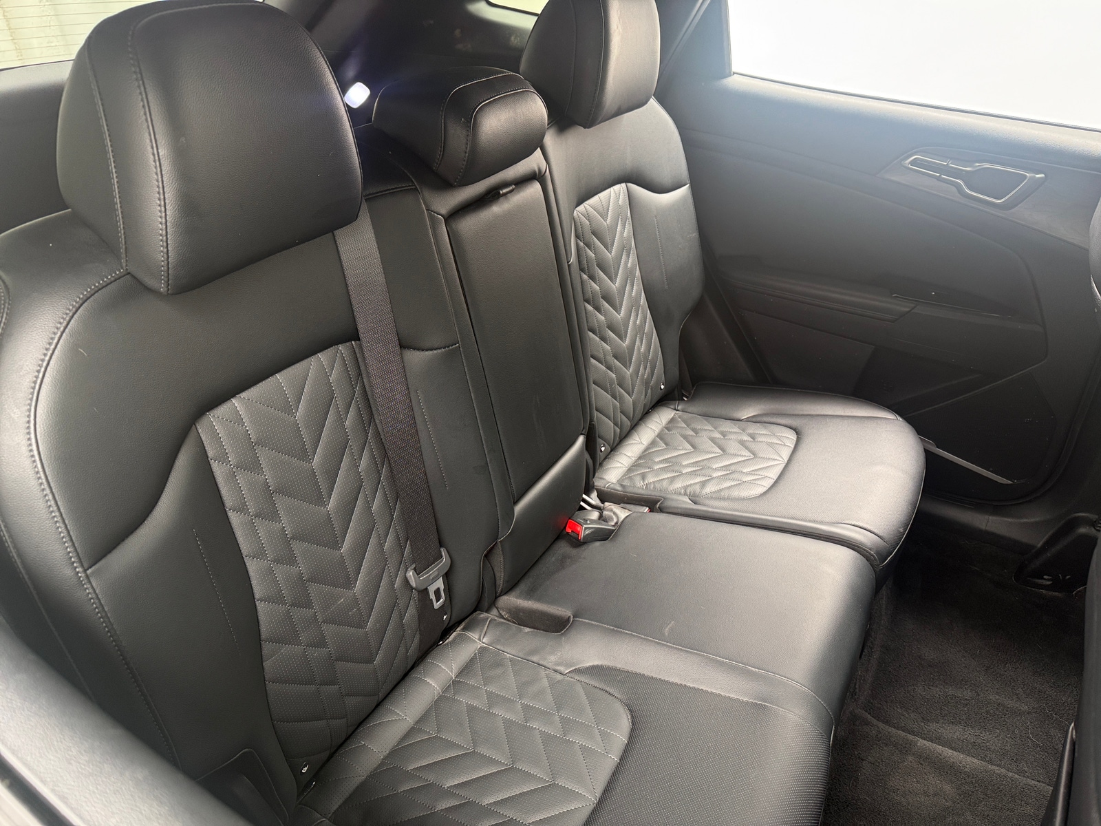 Thumbnail: 2023 Kia Sportage - 5