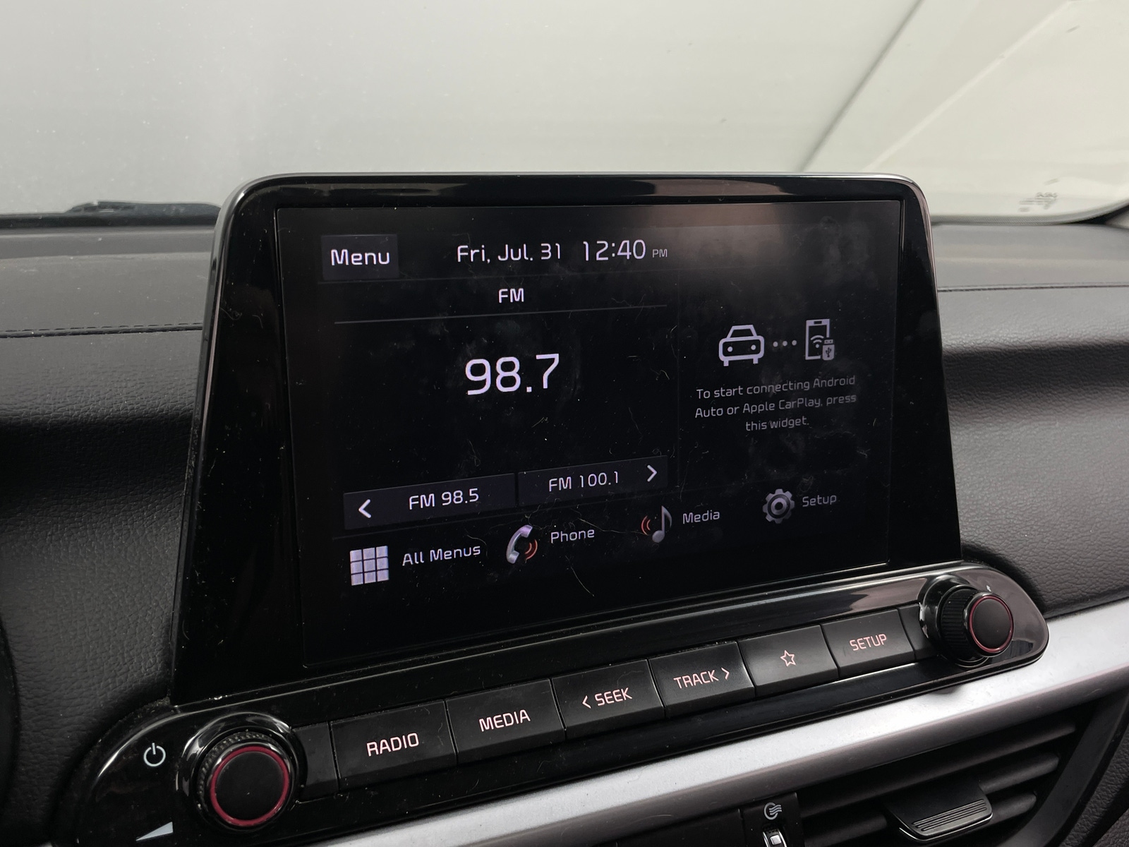 Thumbnail: 2024 Kia Forte - 4