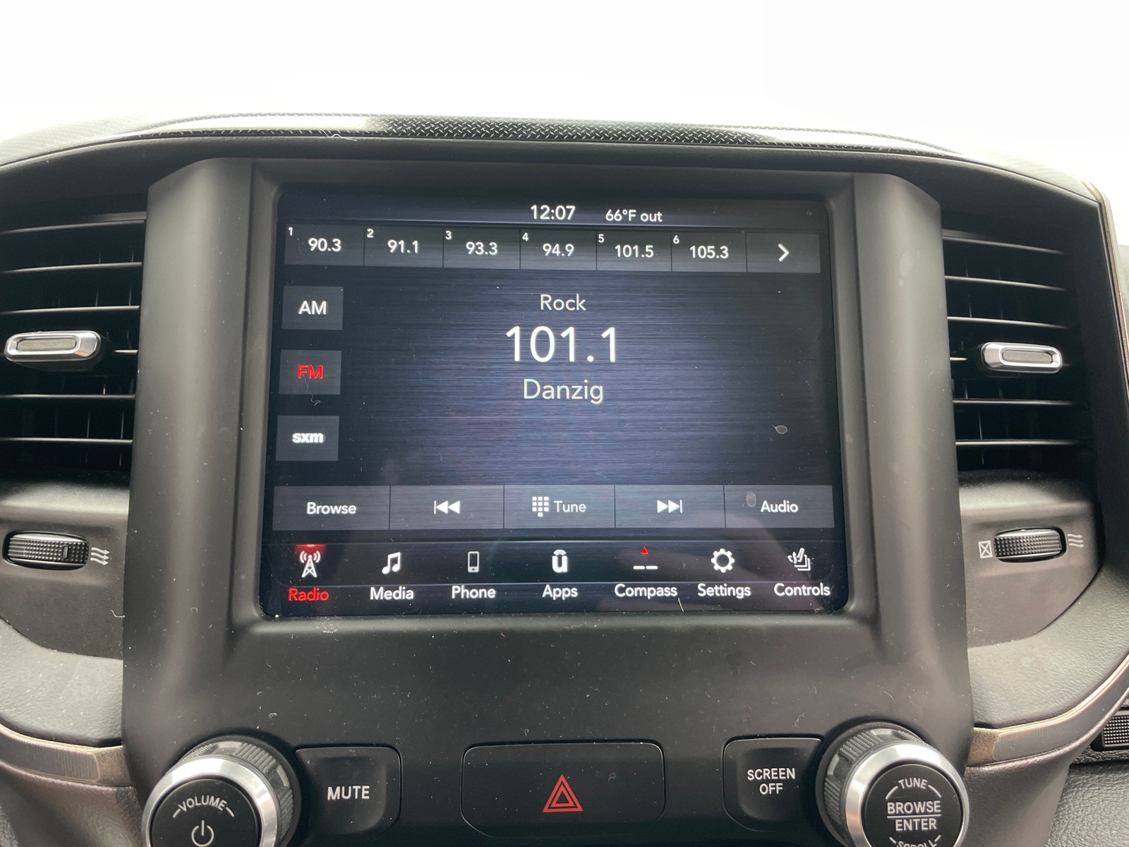 Thumbnail: 2021 RAM 1500 - 4